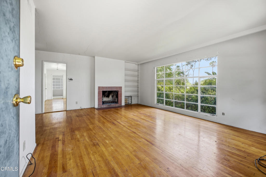 808 Valley View Road