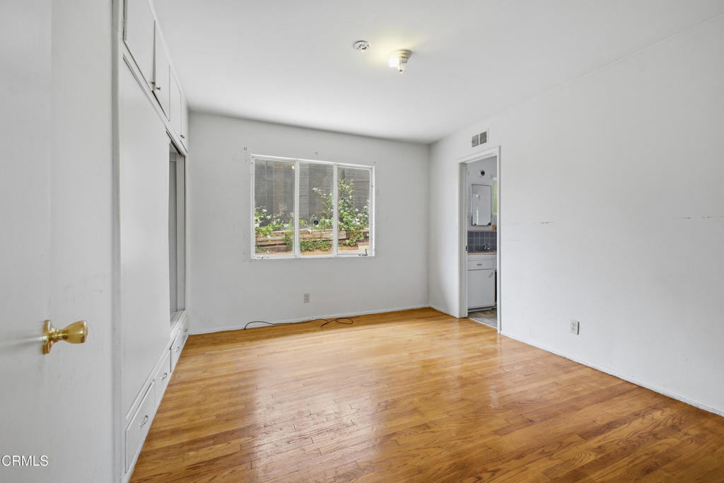 808 Valley View Road