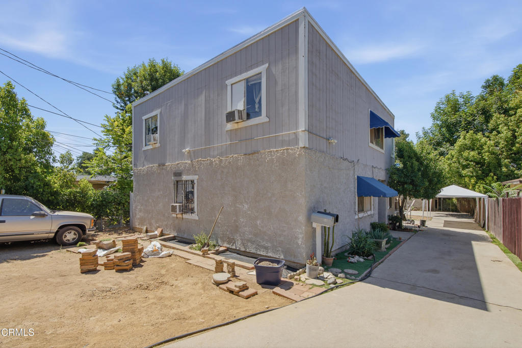 158 E Sacramento Street