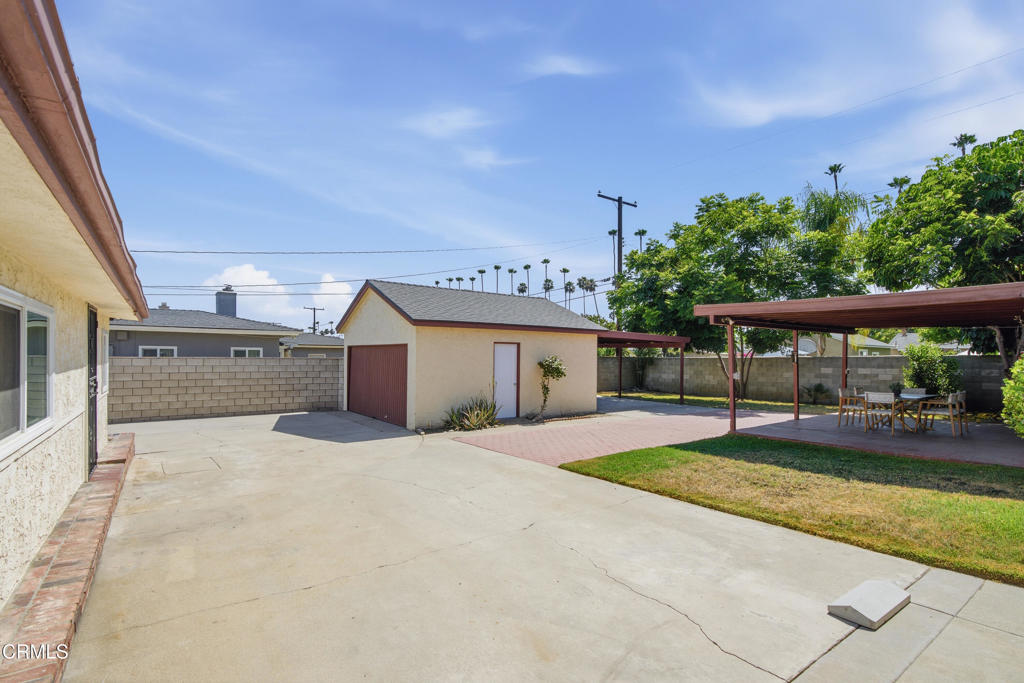 1201 N Alameda Avenue
