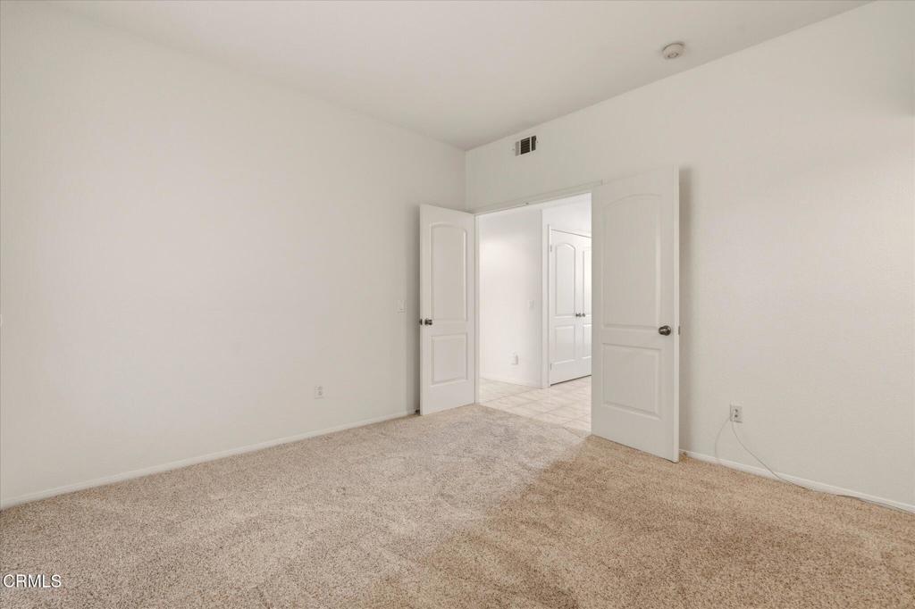 2735 Hidden Hills Way W