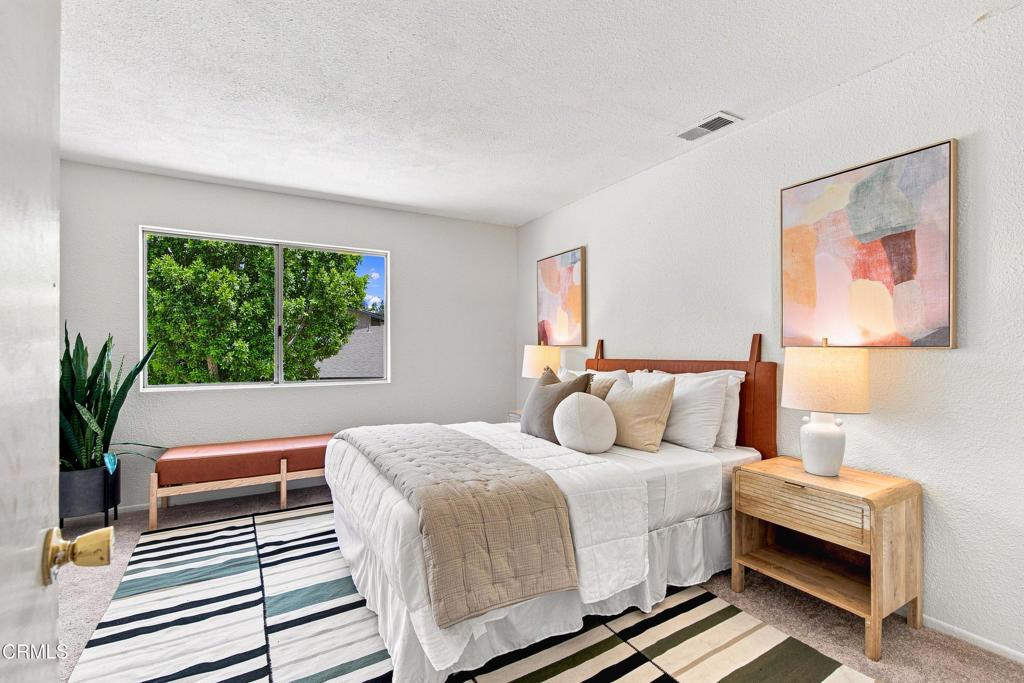 859 W 13th Street 2