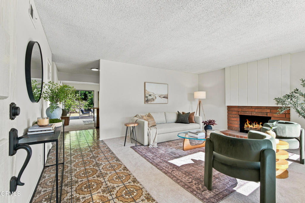 4262 Trix Circle