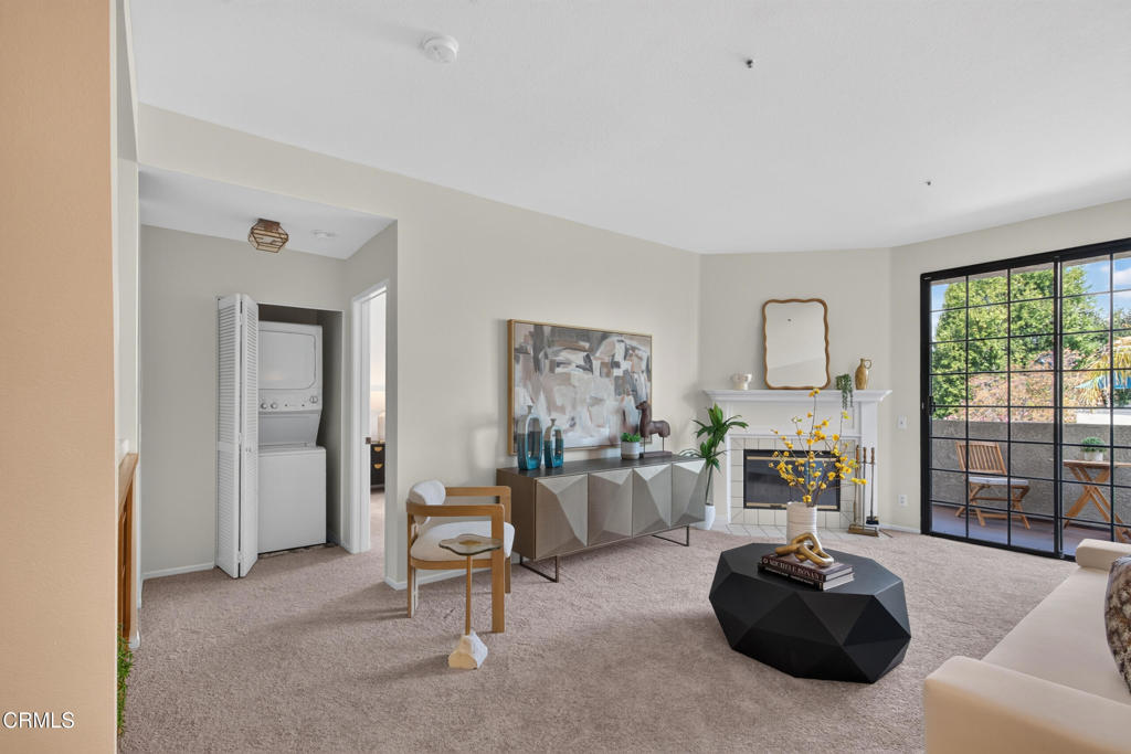 245 S Holliston Avenue 309