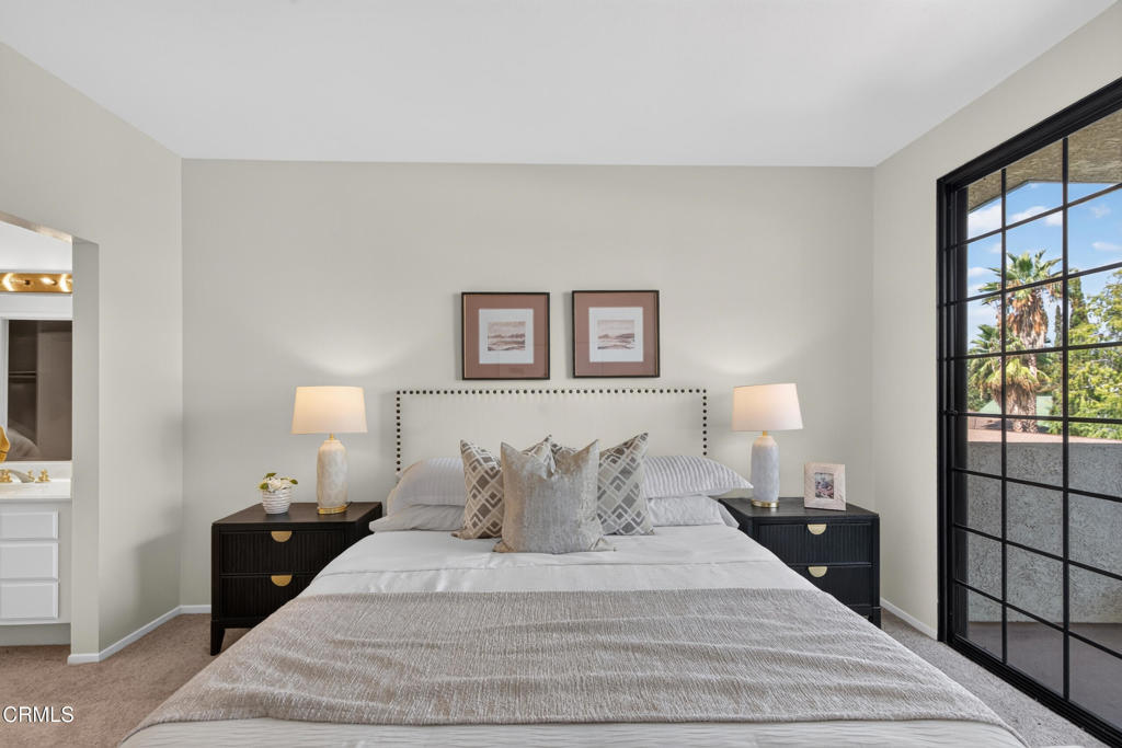 245 S Holliston Avenue 309