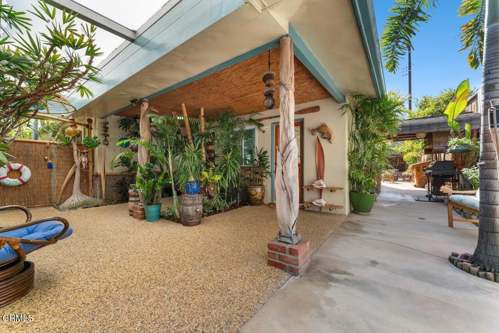 1015 Hastings Ranch Drive