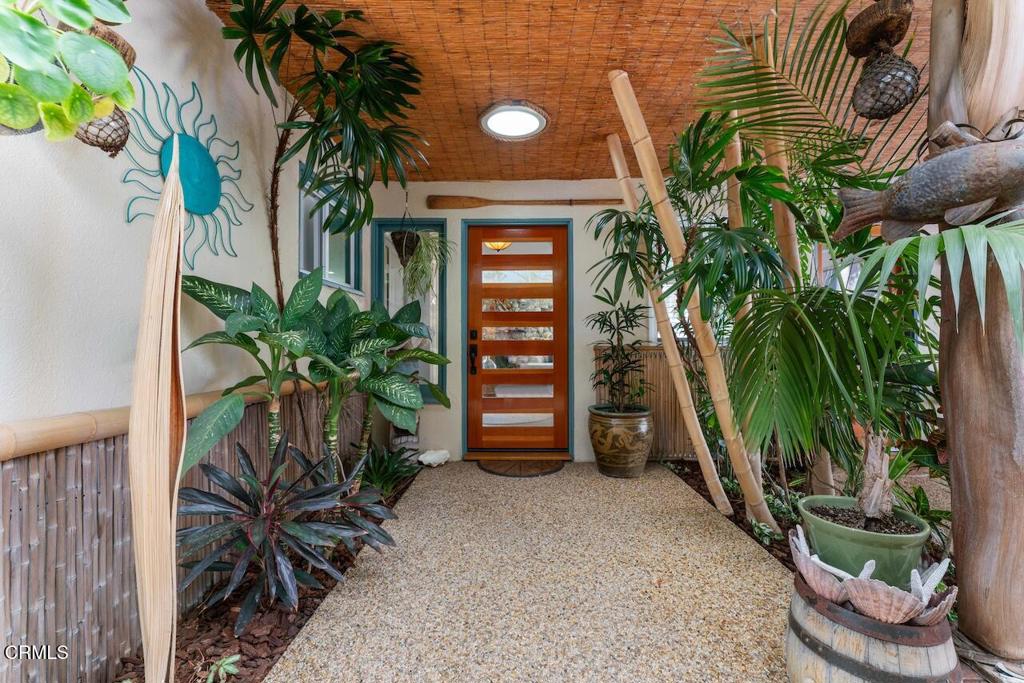 1015 Hastings Ranch Drive