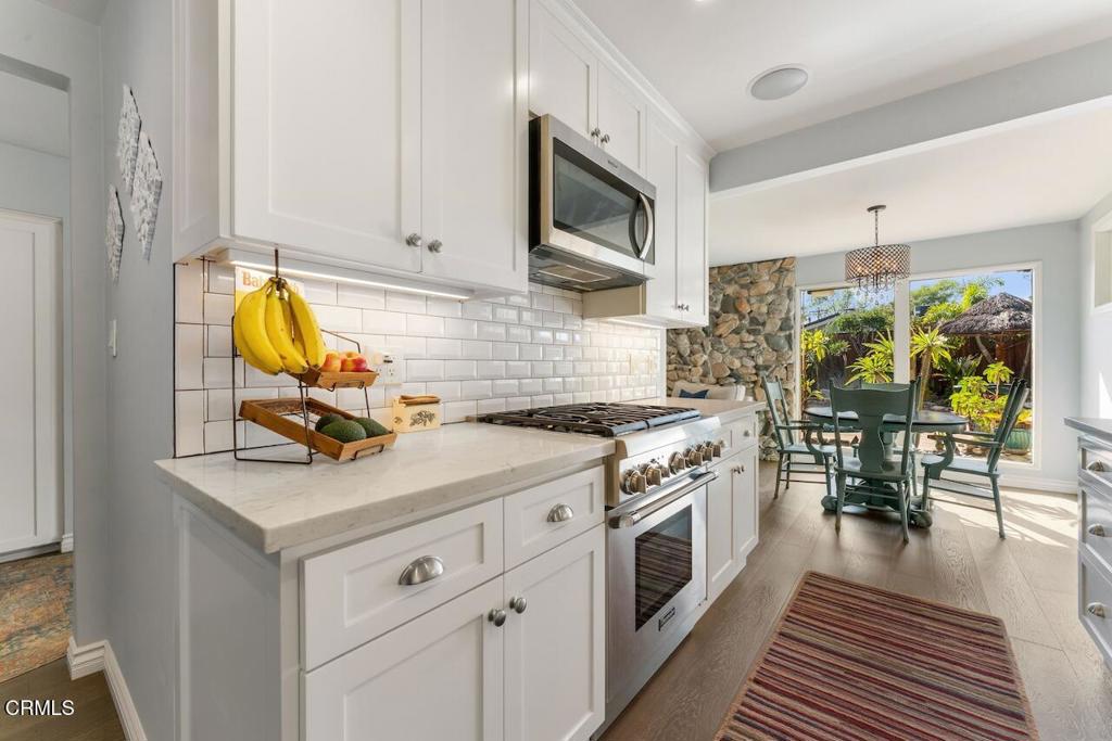 1015 Hastings Ranch Drive