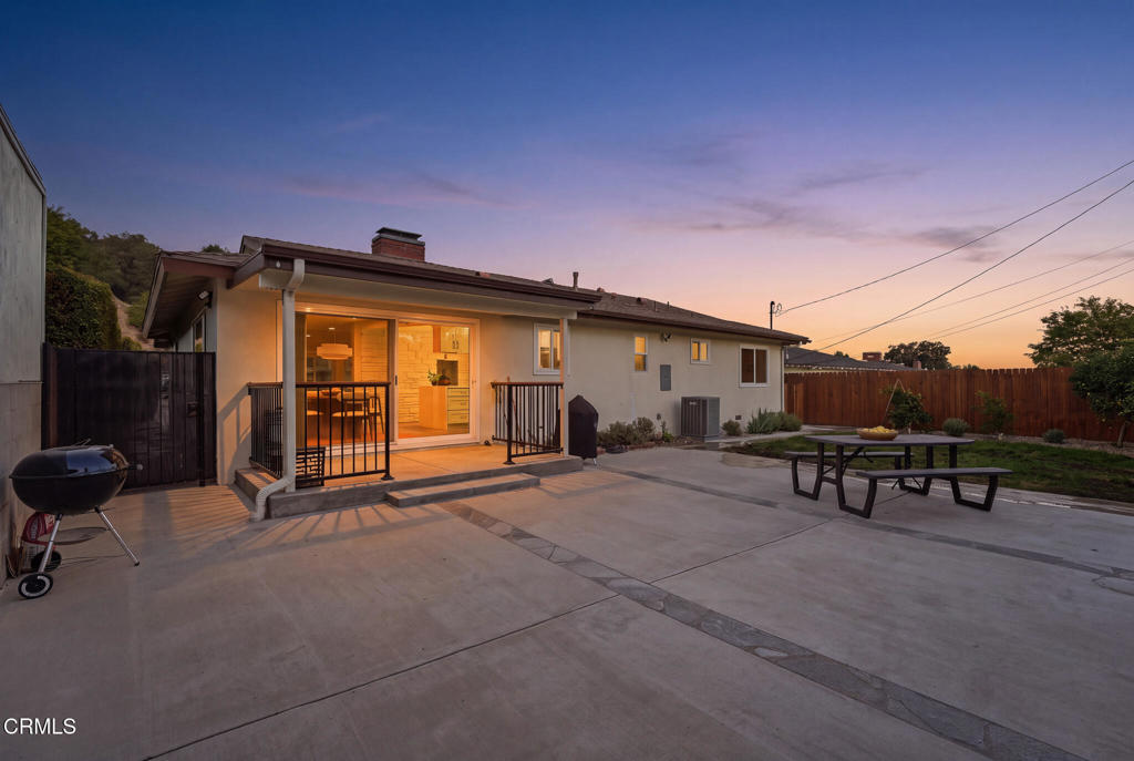 357 Oakcliff Road