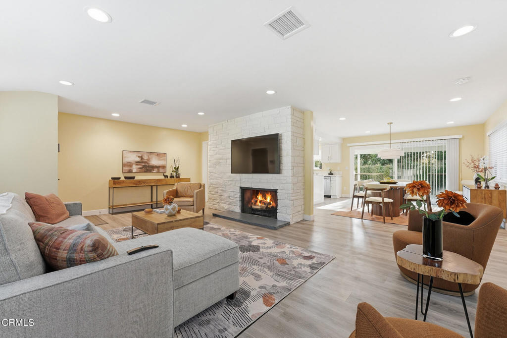 357 Oakcliff Road
