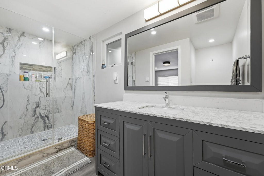 357 Oakcliff Road