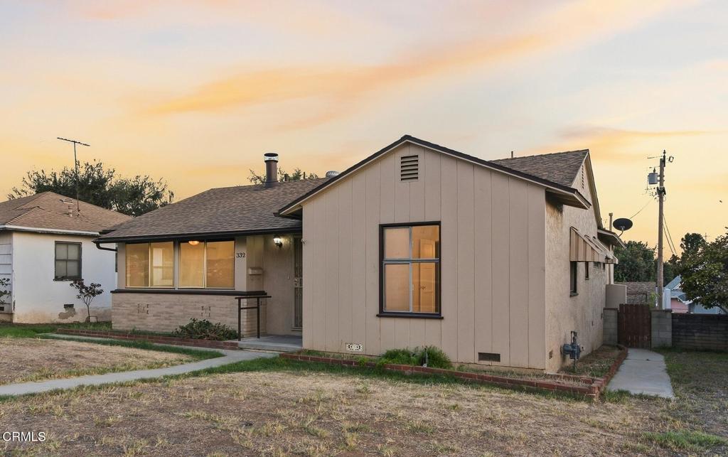 332 W Fernfield Drive