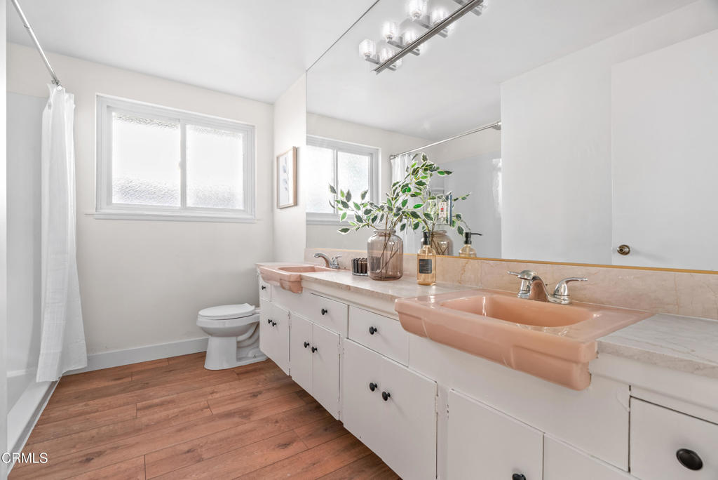 445 W Swanee Lane
