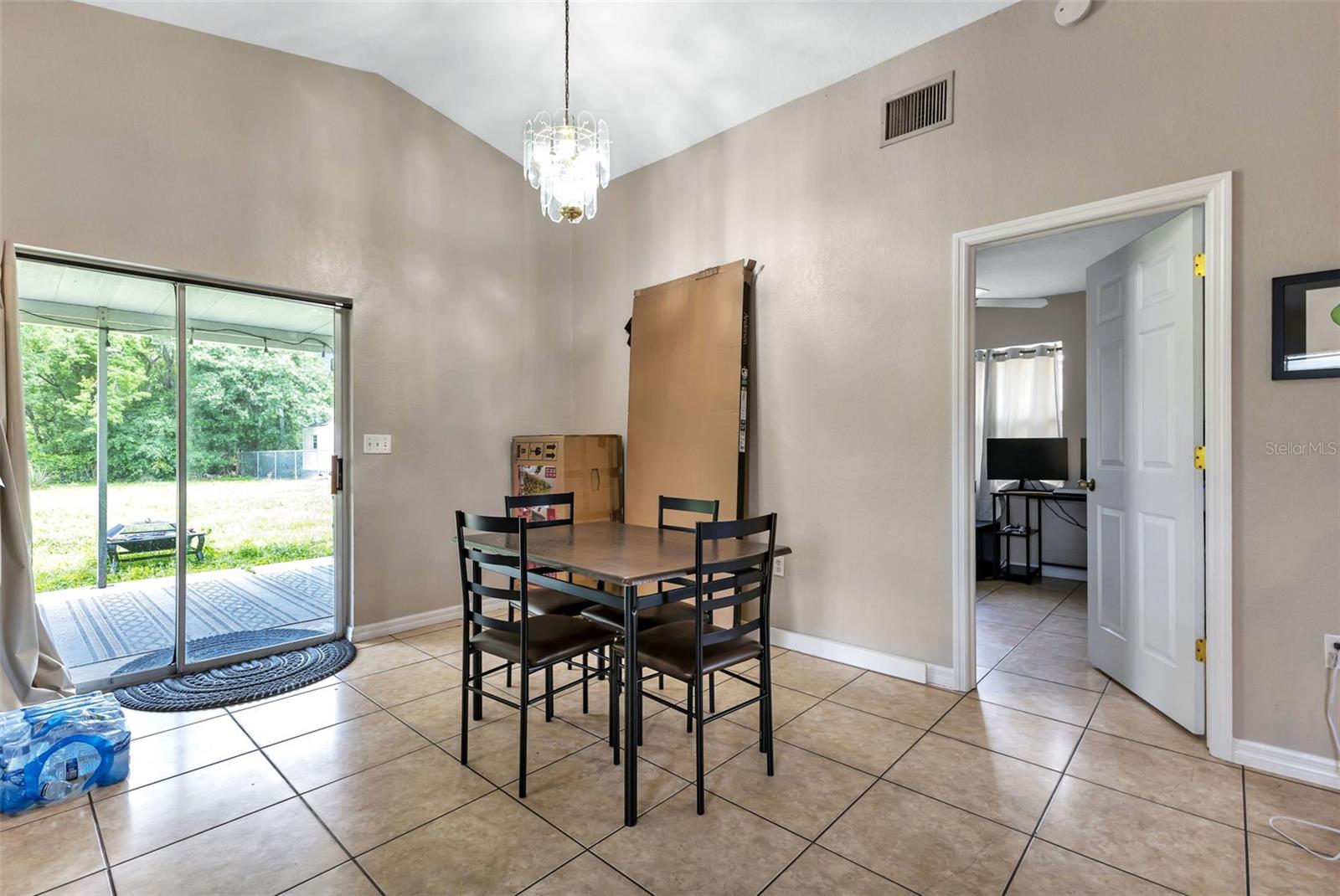 3812 SE COUNTY ROAD 760A