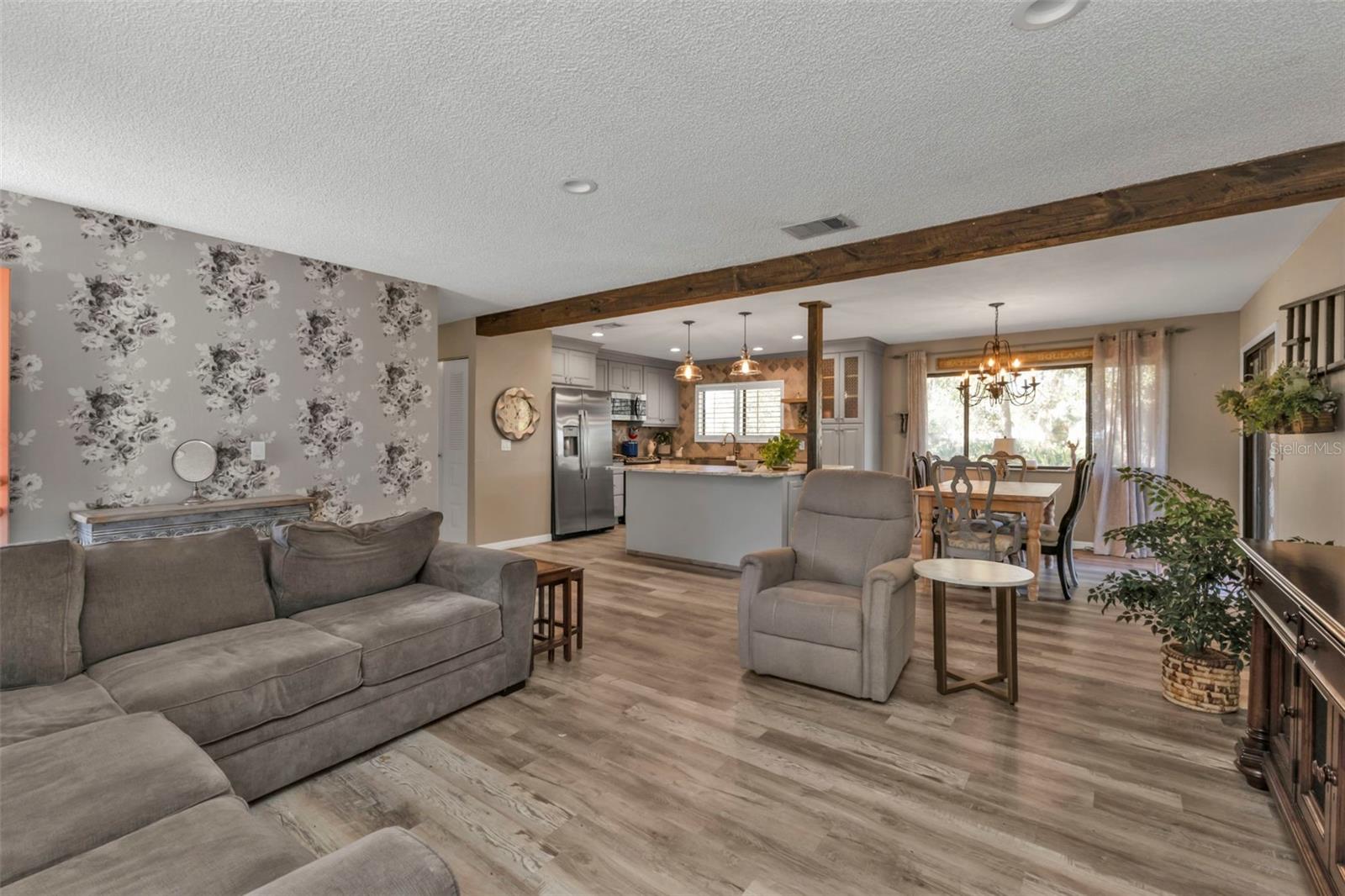 20288 TAPPAN ZEE DR