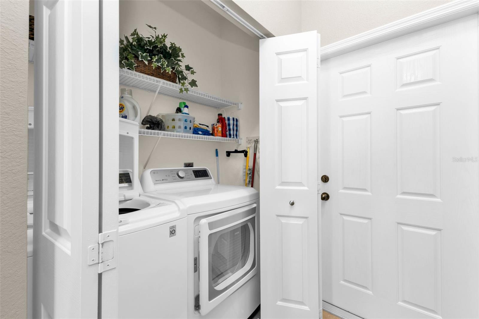 25538 HERITAGE LAKE BLVD