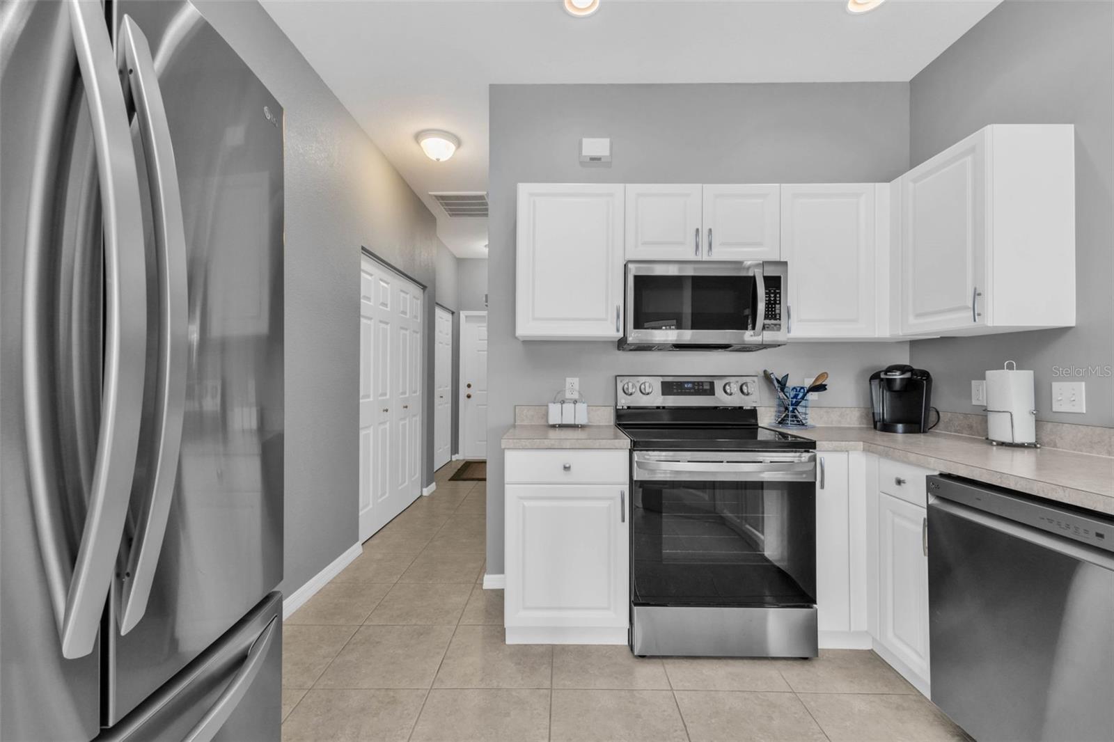 25538 HERITAGE LAKE BLVD