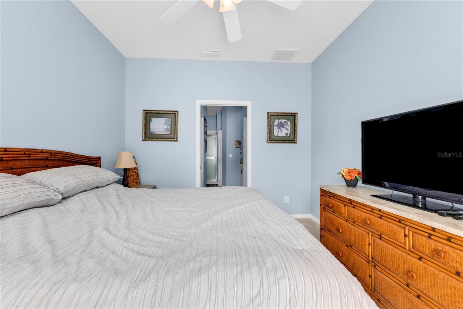 25538 HERITAGE LAKE BLVD