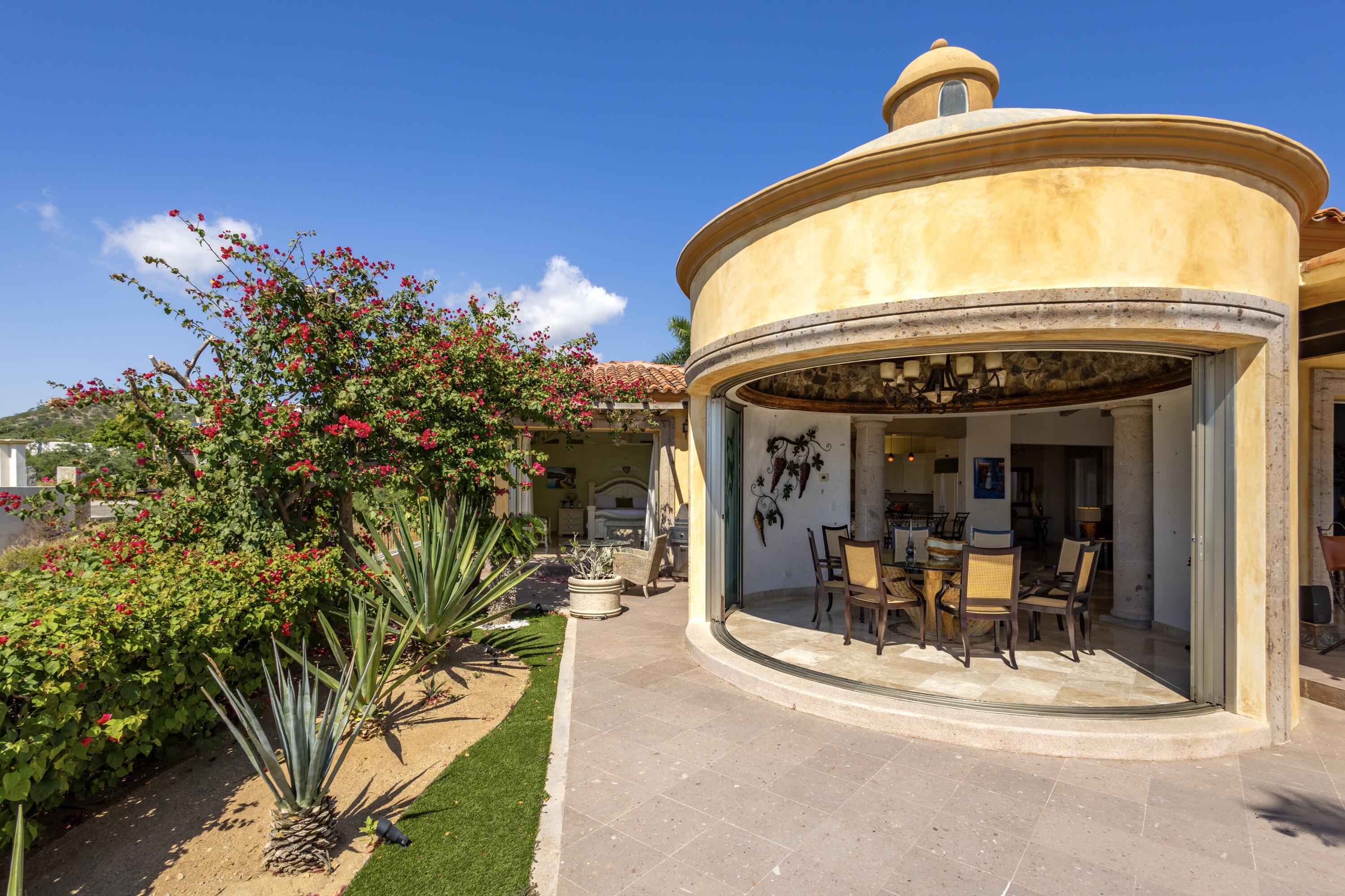 50 Cresta Del Mar, Villa Sabila