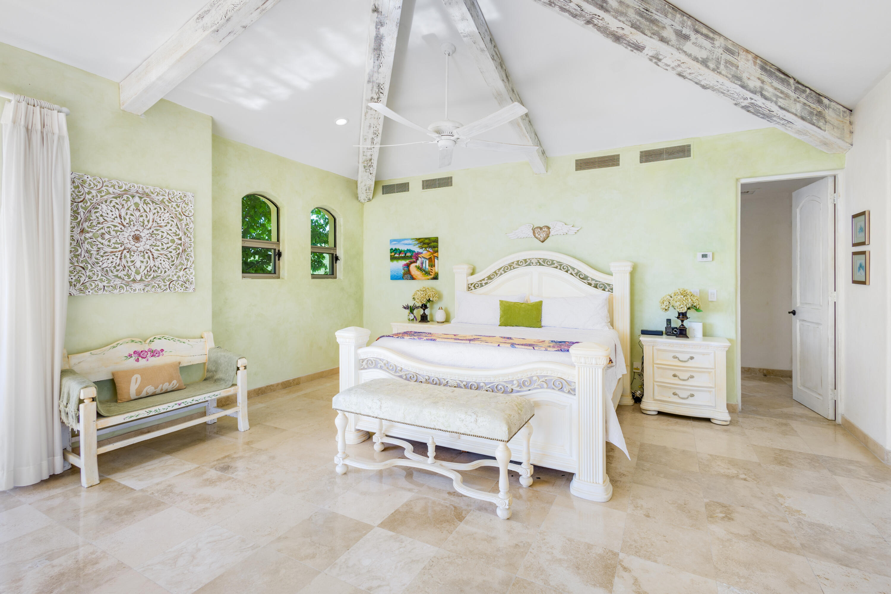 50 Cresta Del Mar, Villa Sabila