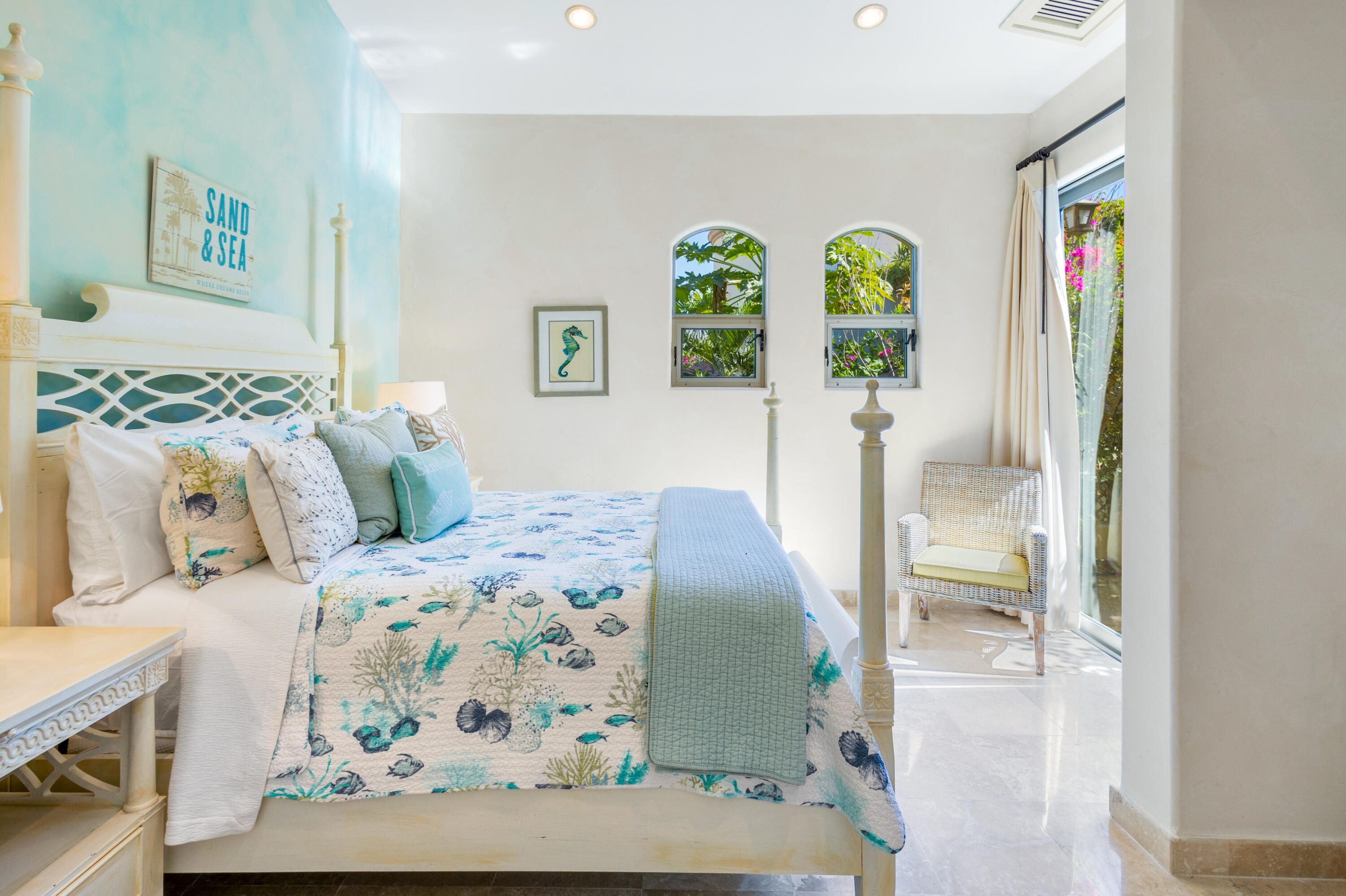 50 Cresta Del Mar, Villa Sabila