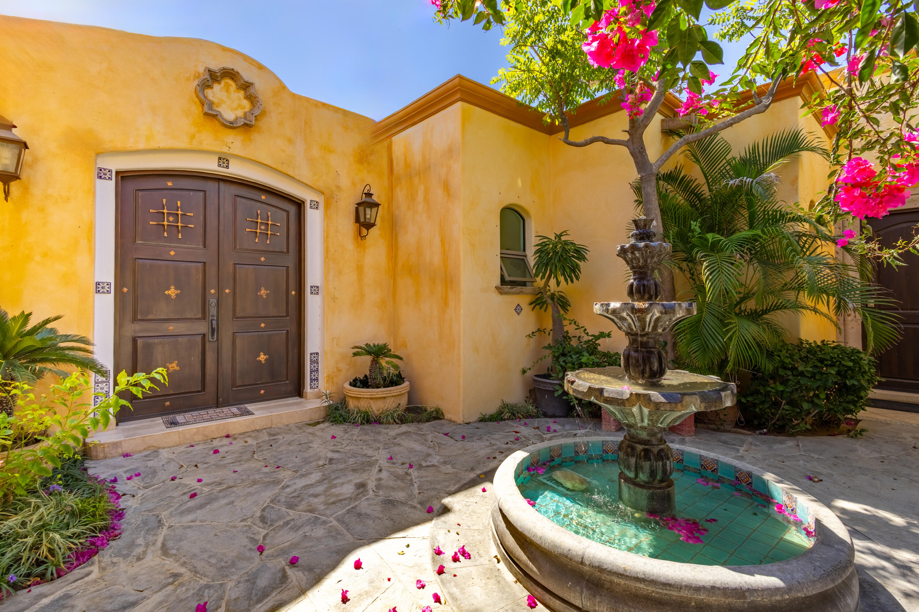 50 Cresta Del Mar, Villa Sabila