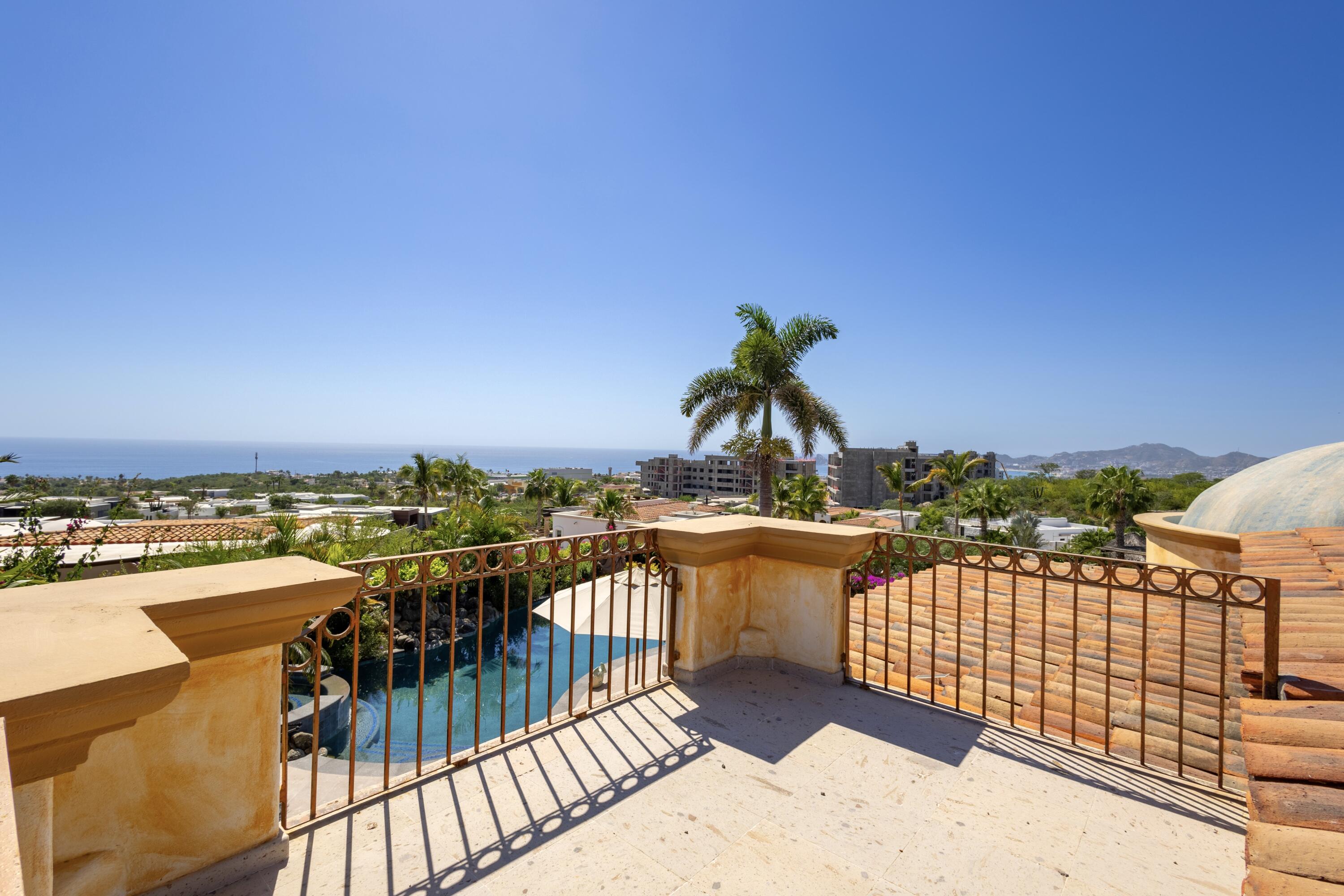 50 Cresta Del Mar, Villa Sabila