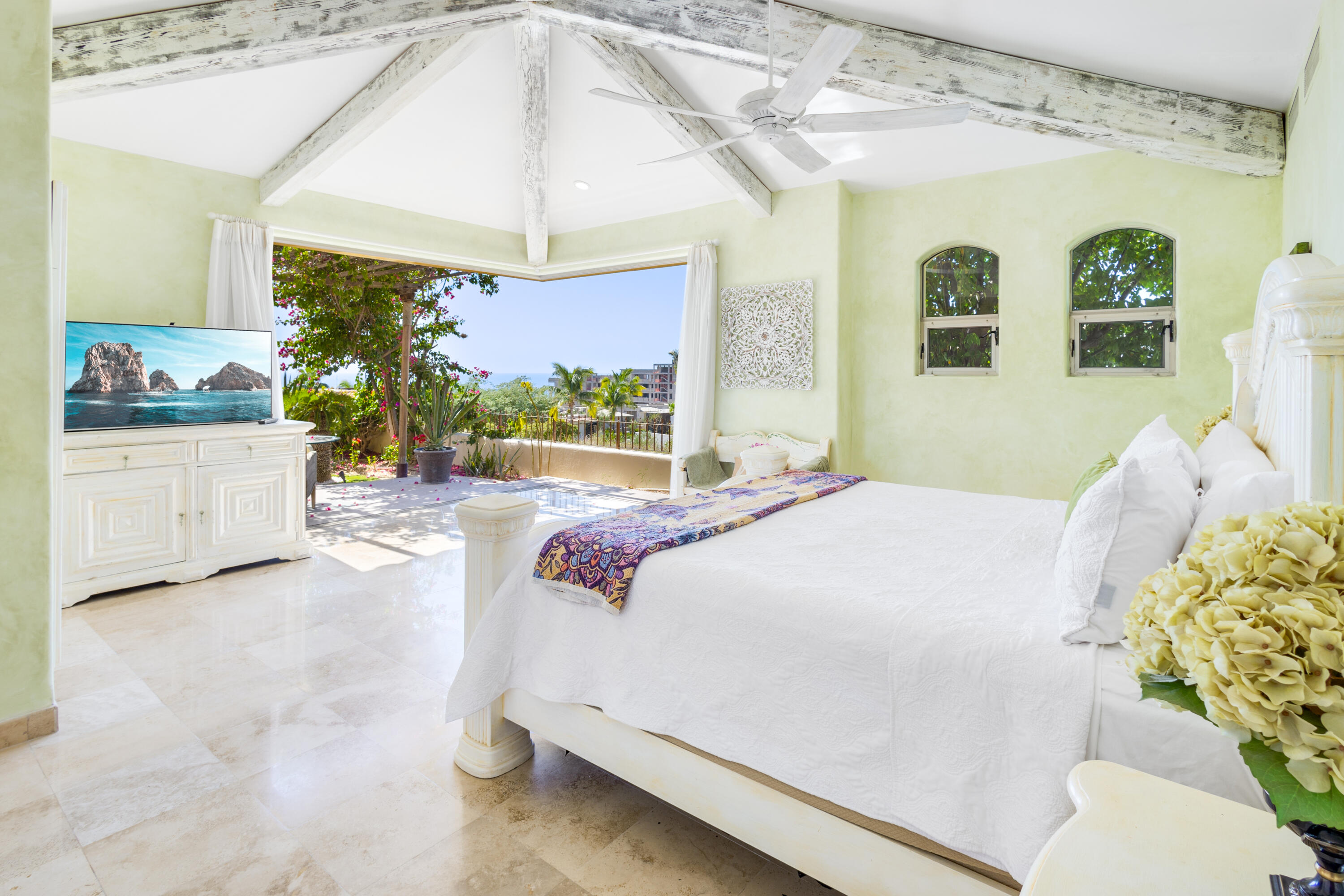 50 Cresta Del Mar, Villa Sabila