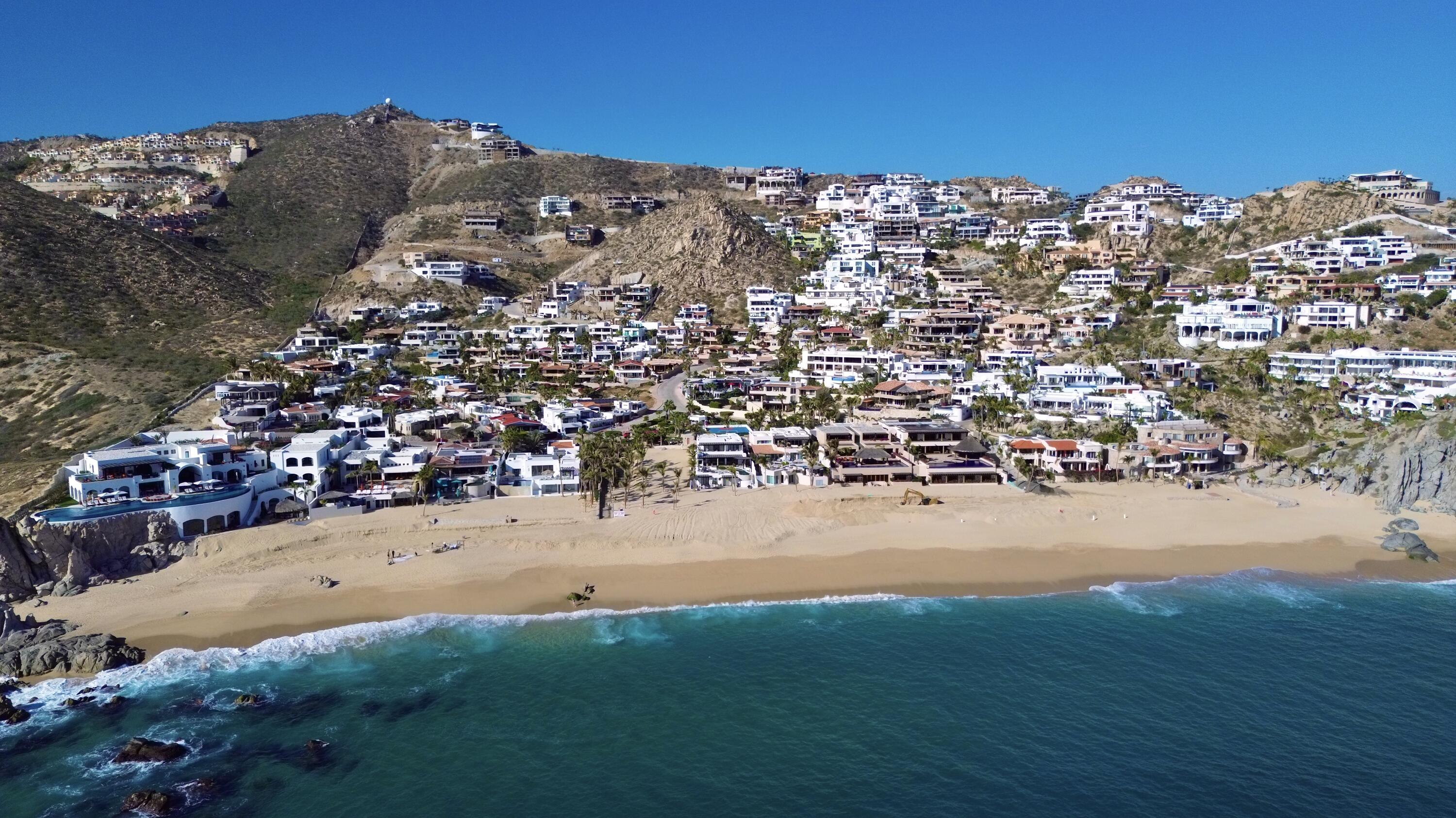 Cerrada de la Barranca, Lot 8 Block 37 Pedregal
