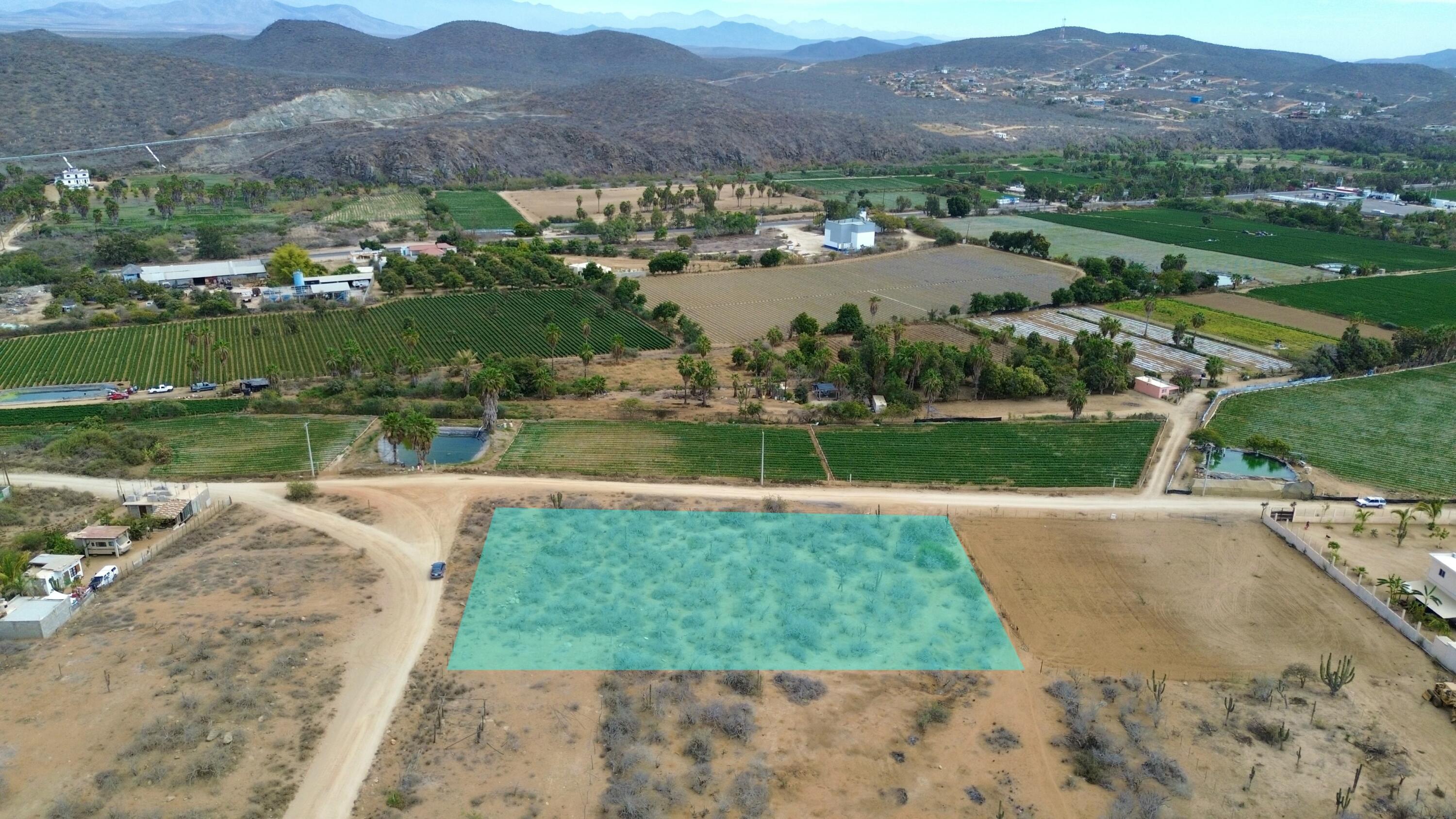 Huerta and Mountain View Lot