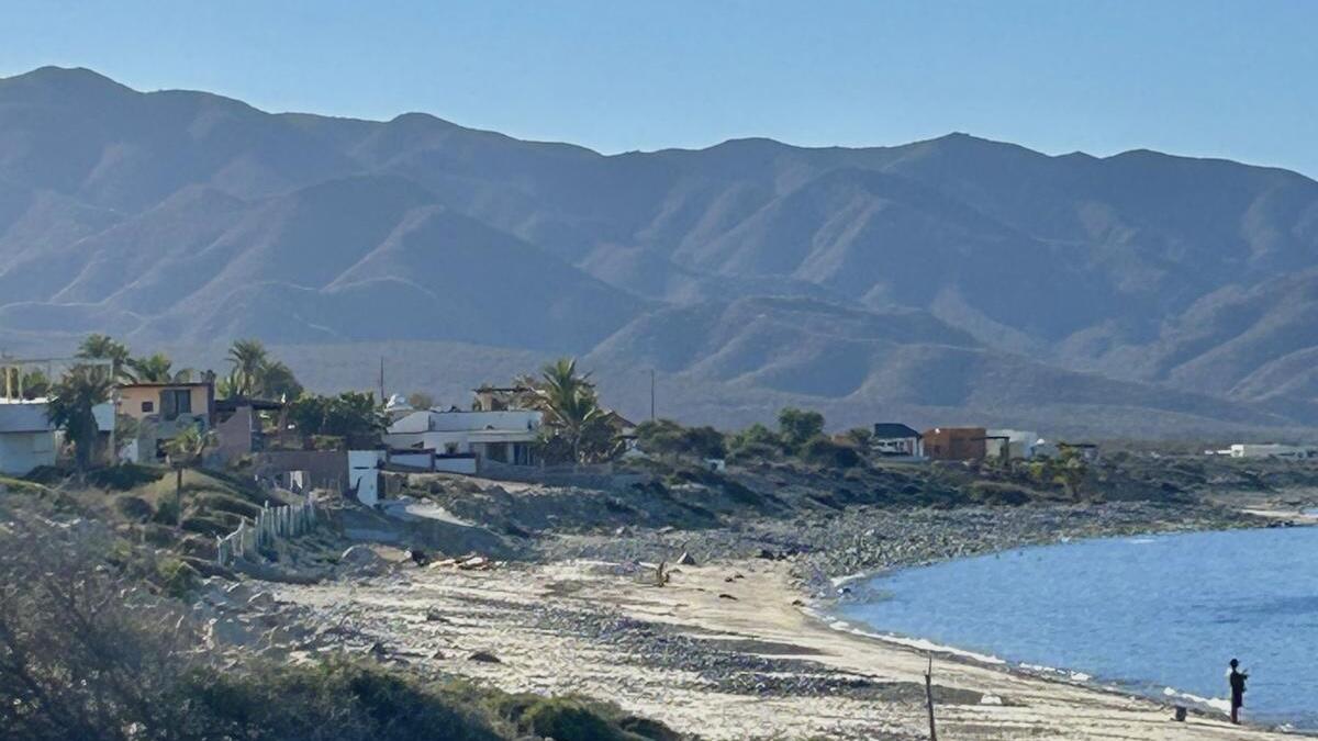 El Cardonal, Beachfront Paradise Lot