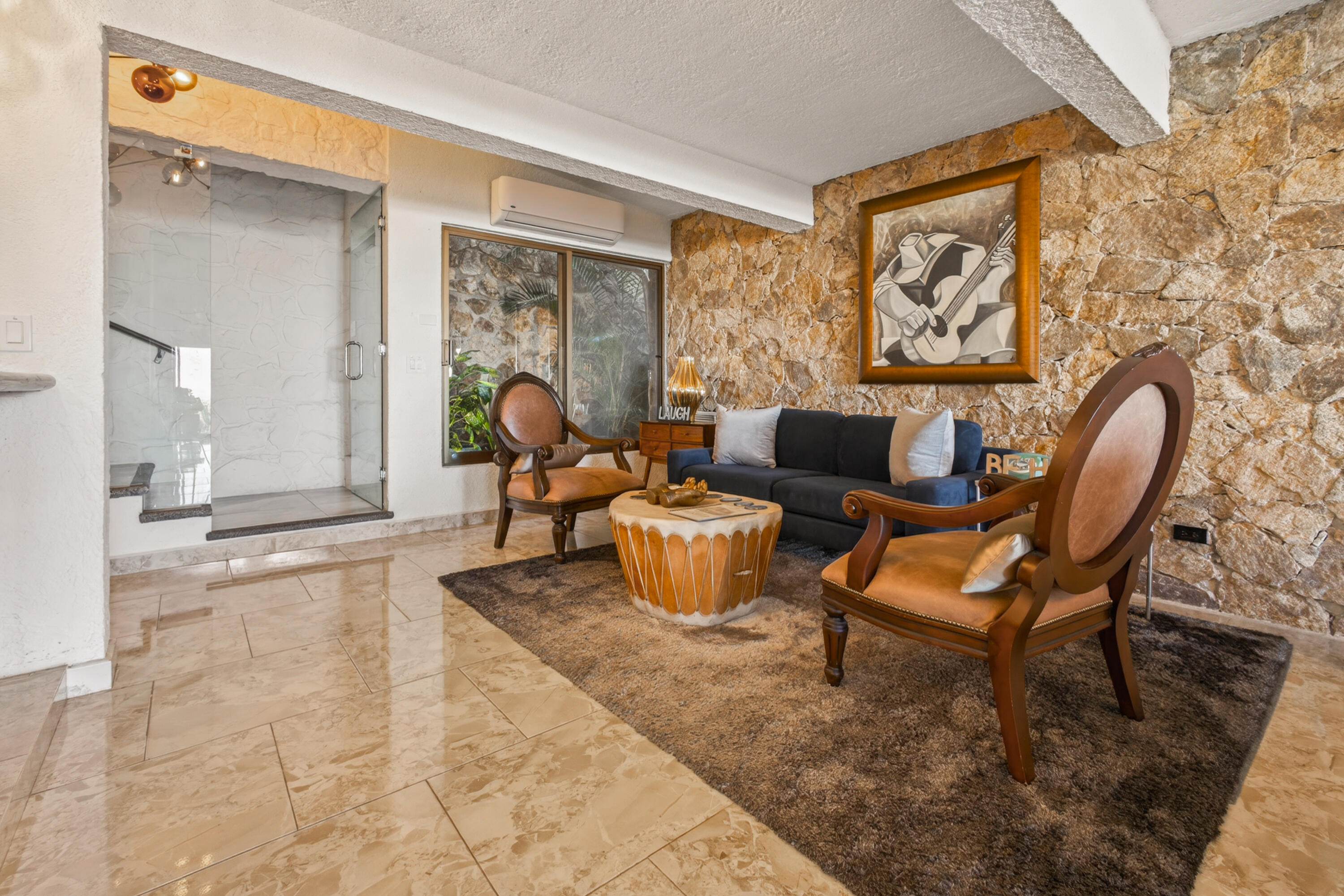 25 Camino Grande Pedregal, Villa Felicidad