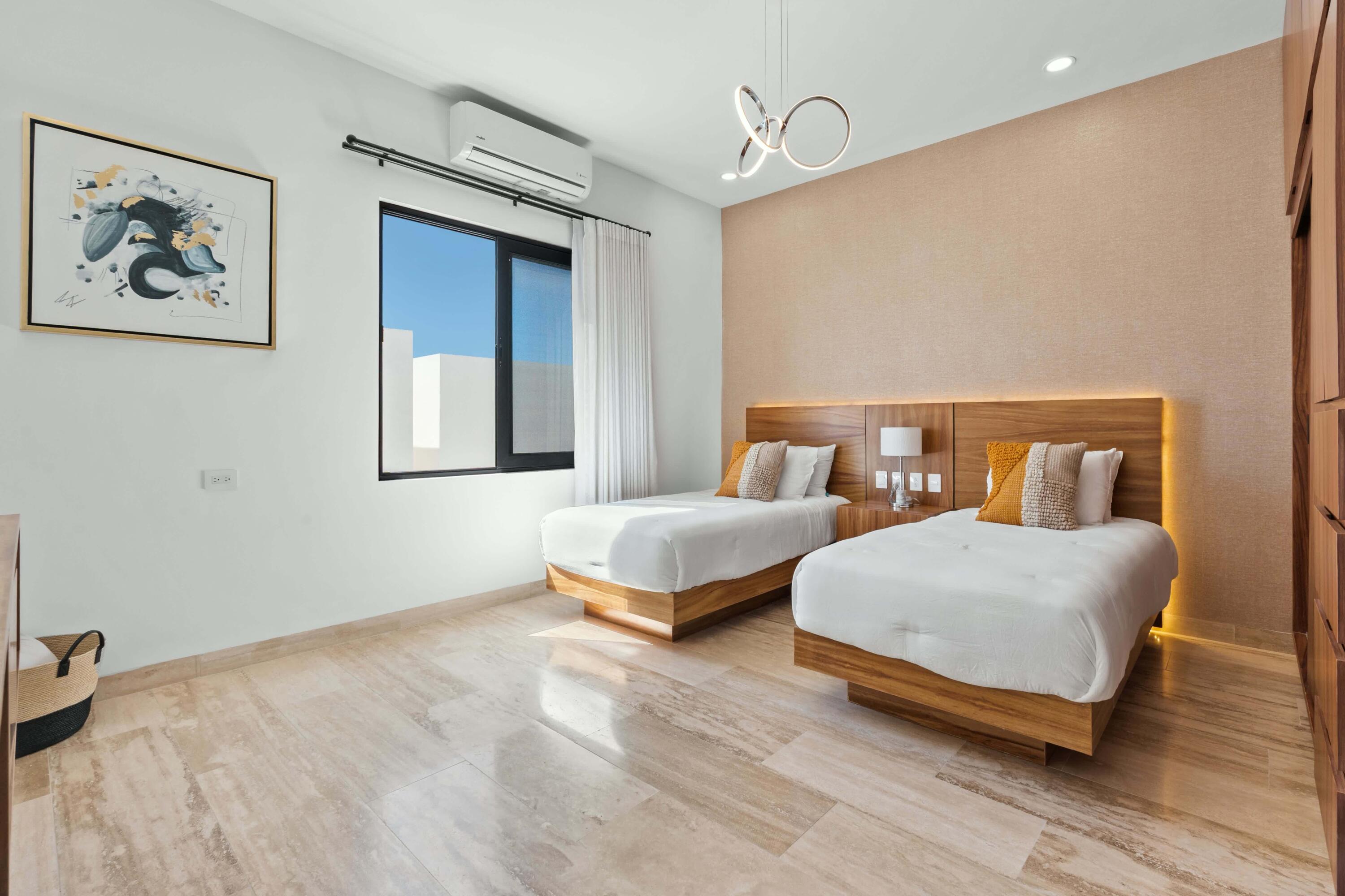 Solara del Mar Laurel 68