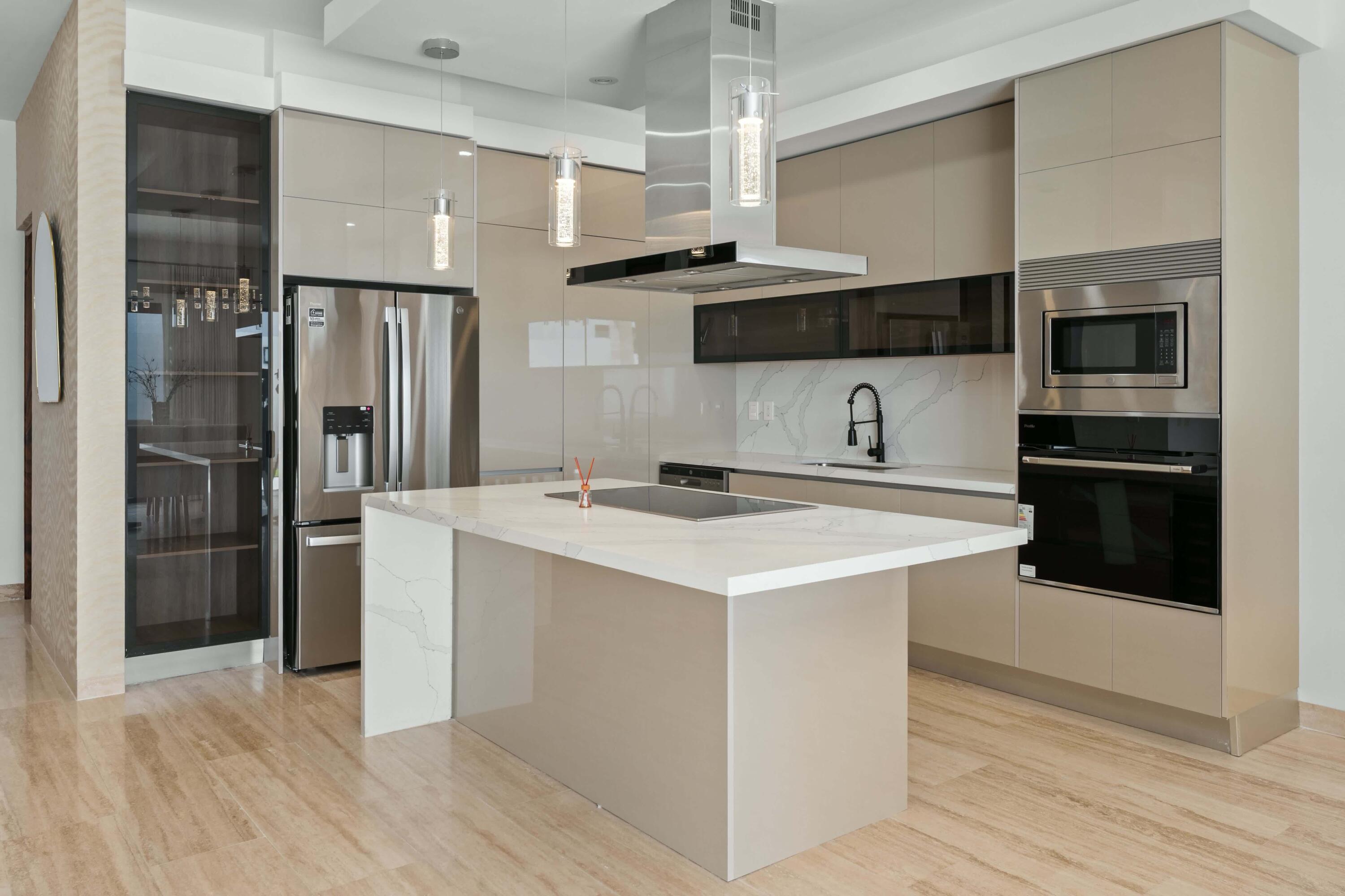 Solara del Mar Laurel 68