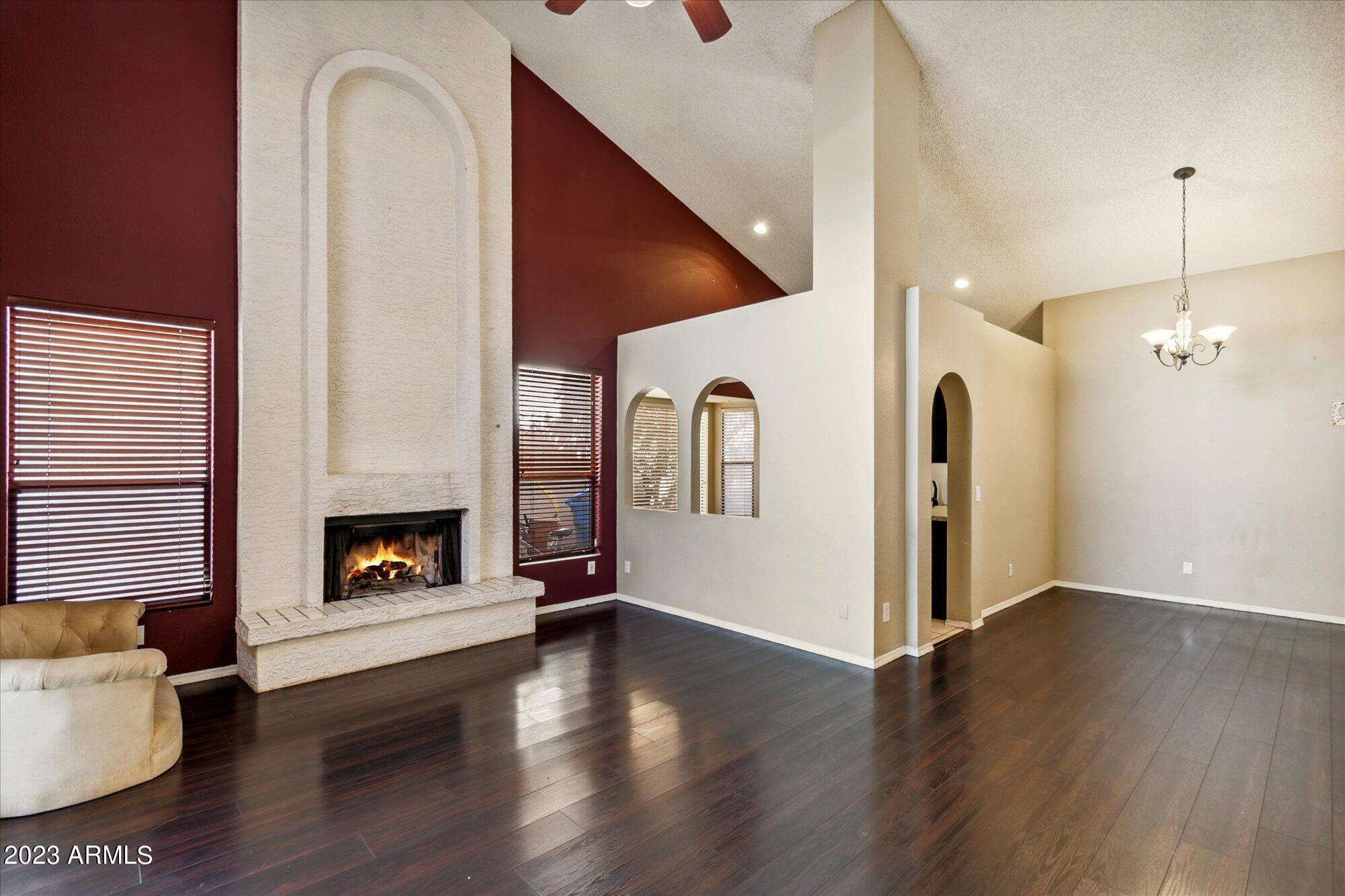4132 E CHOLLA CANYON Drive