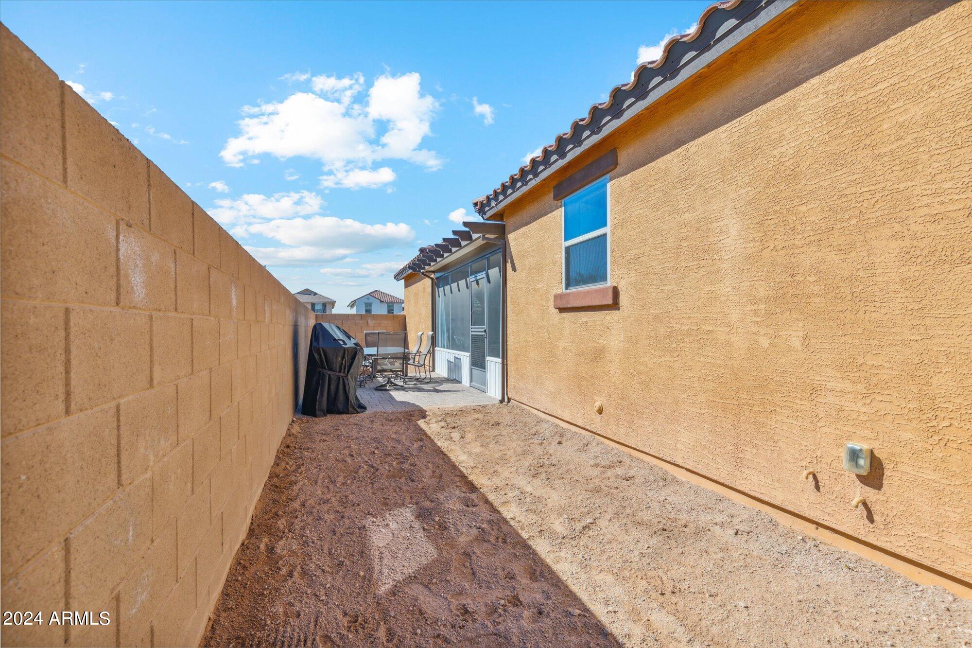 2940 N BRIGHTON --