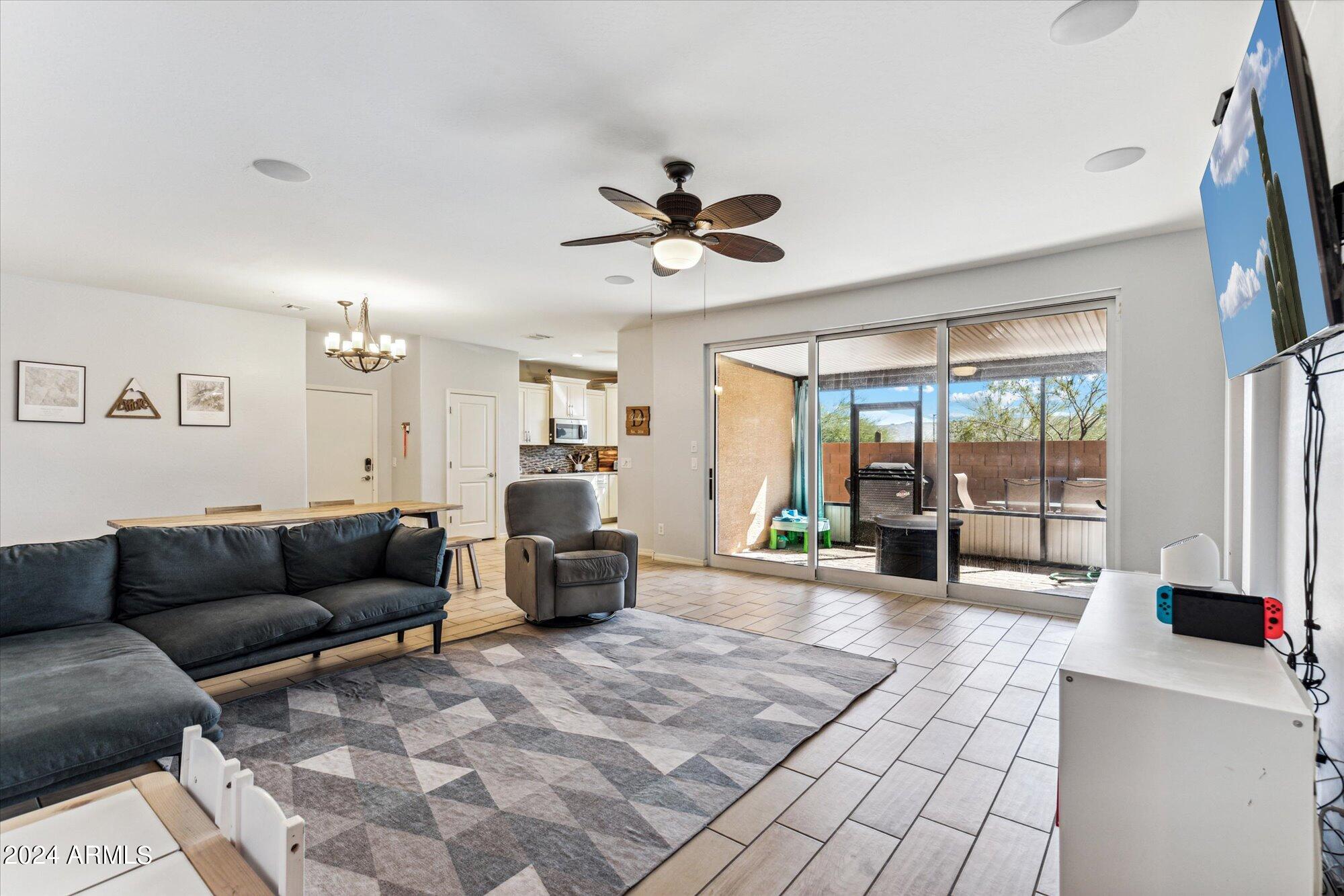 2940 N BRIGHTON --