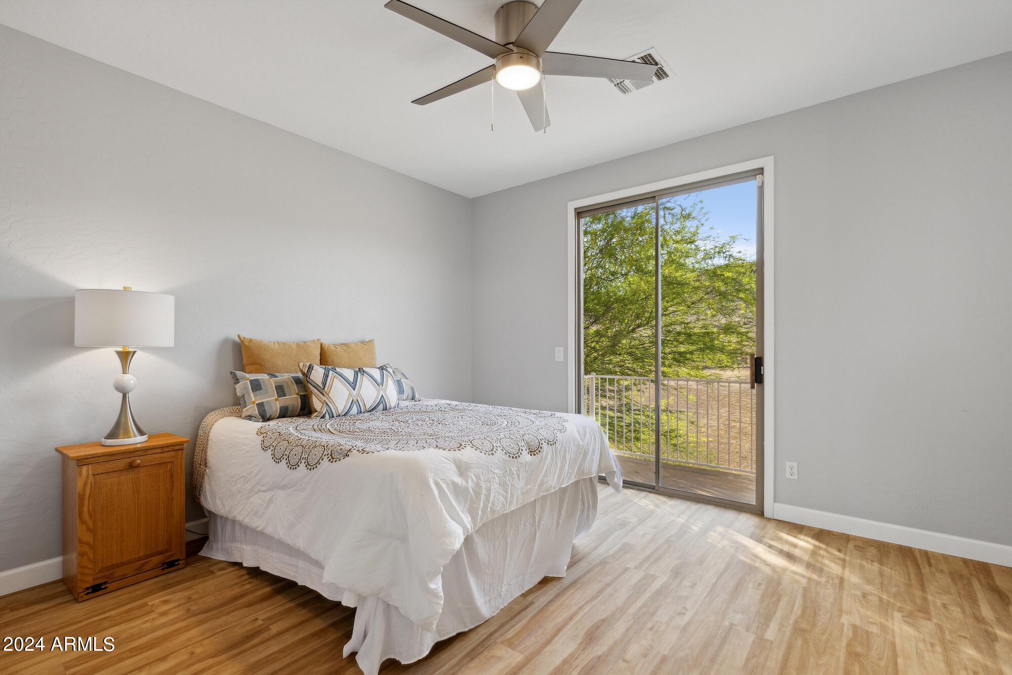 16832 S BLUE Court