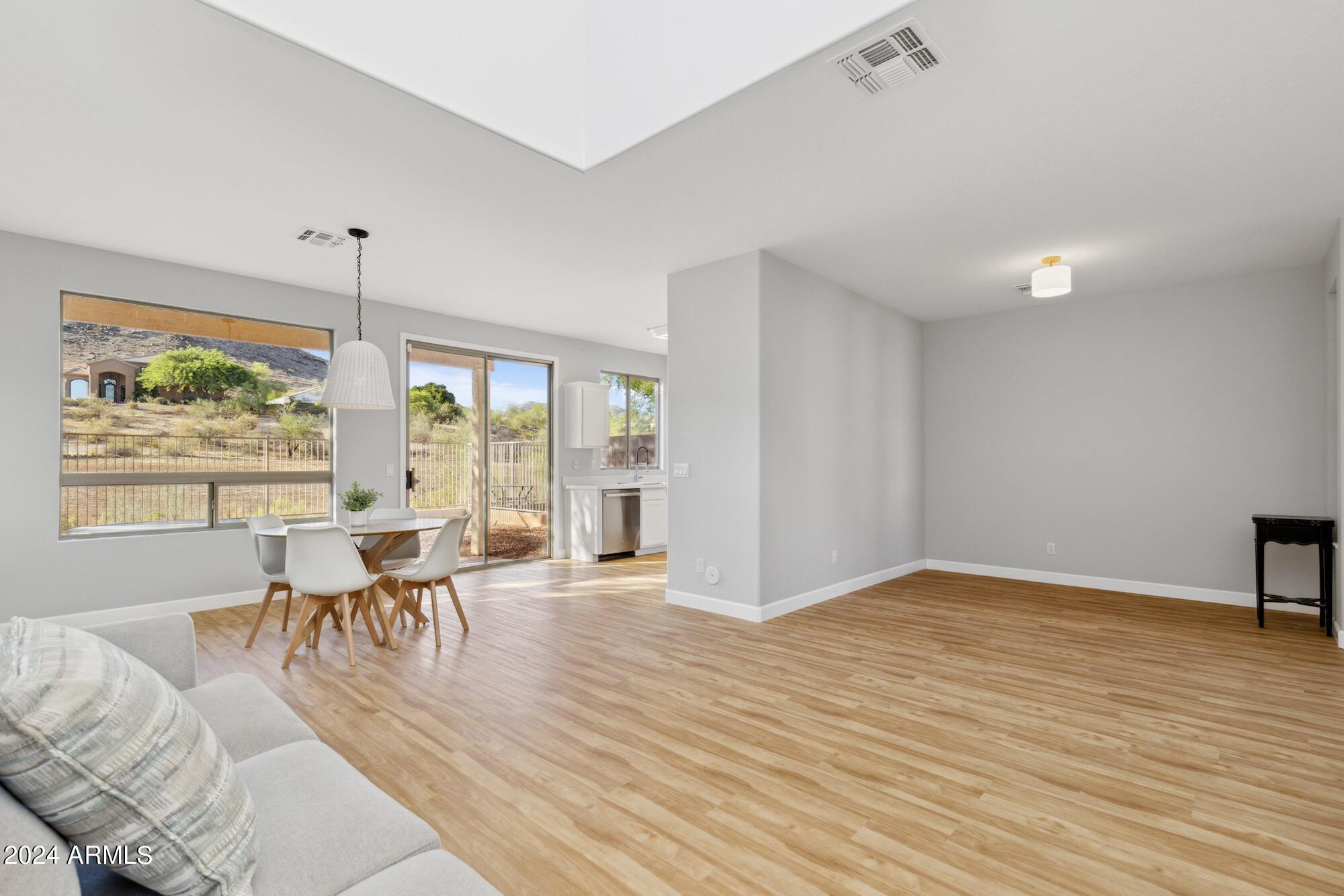 16832 S BLUE Court