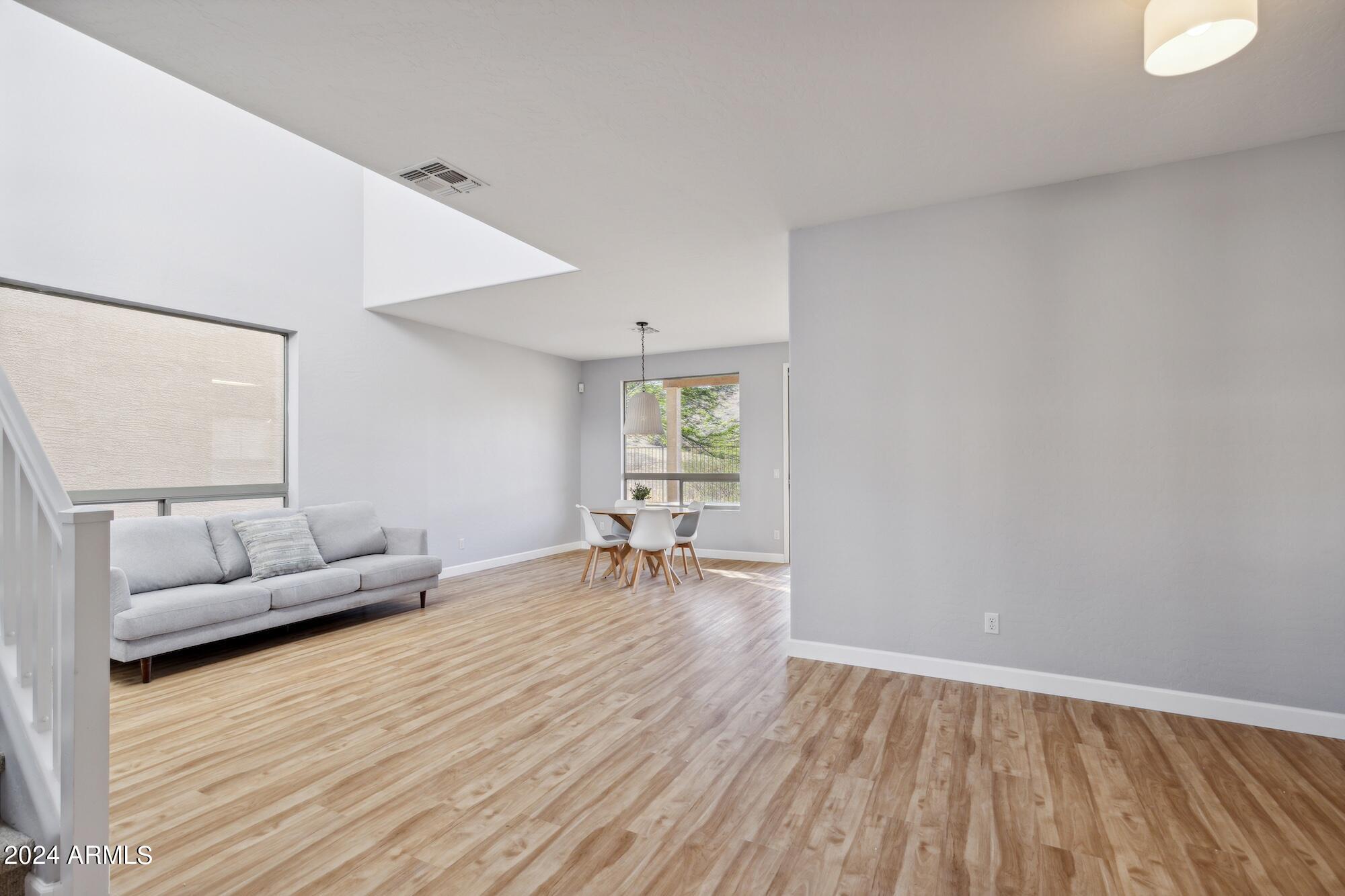 16832 S BLUE Court