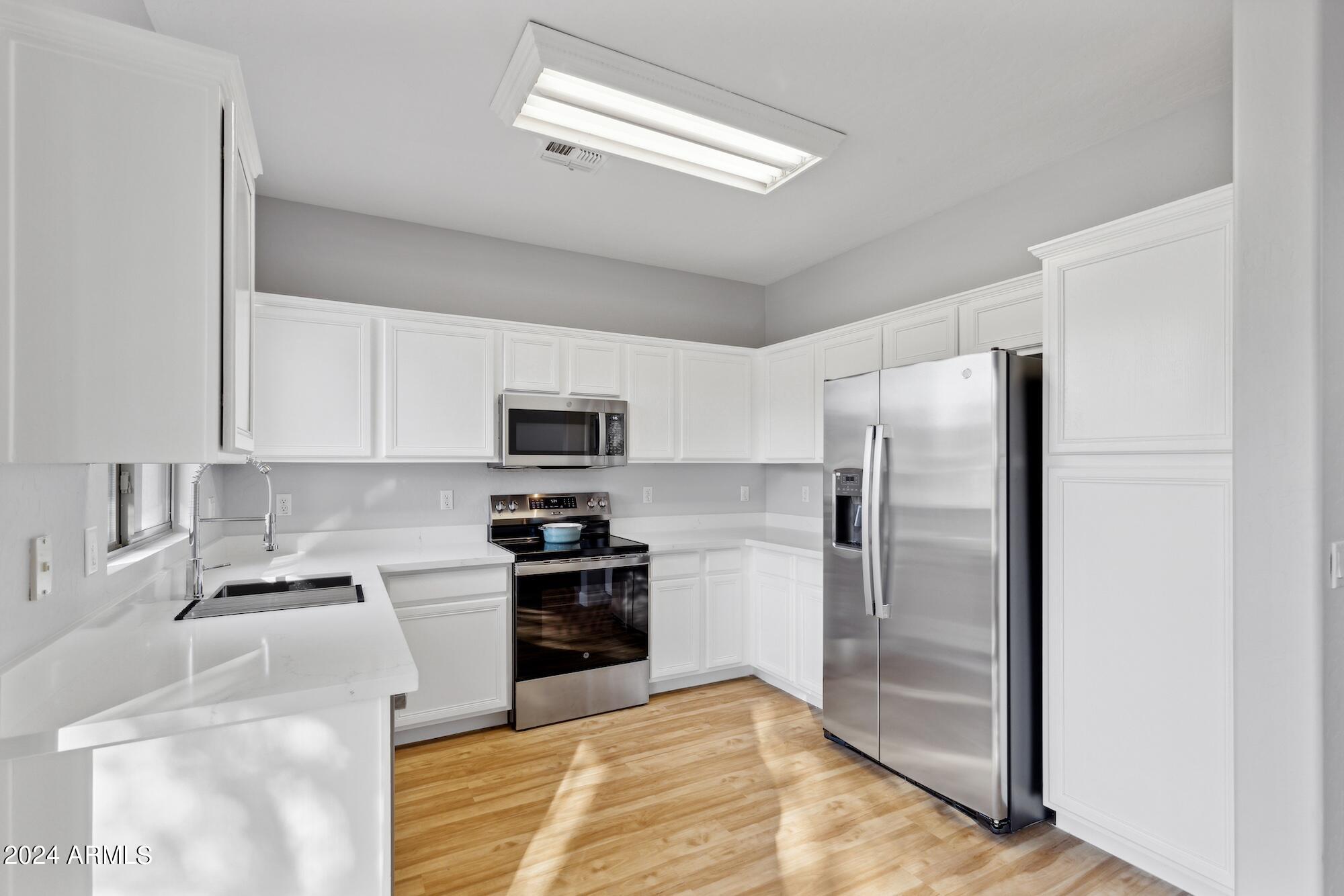 16832 S BLUE Court