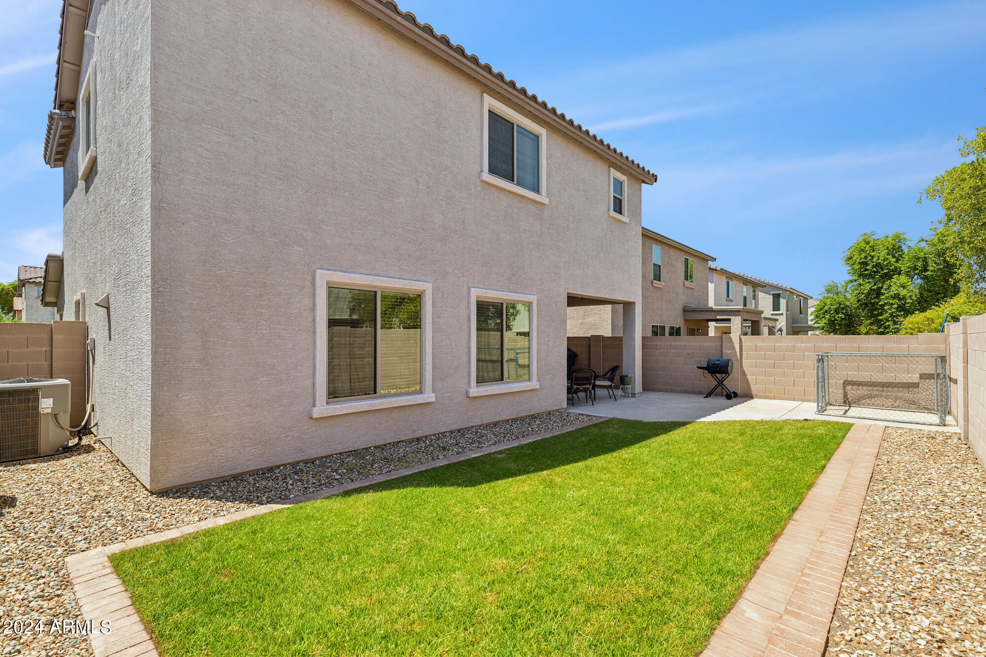 5754 W BETH Drive