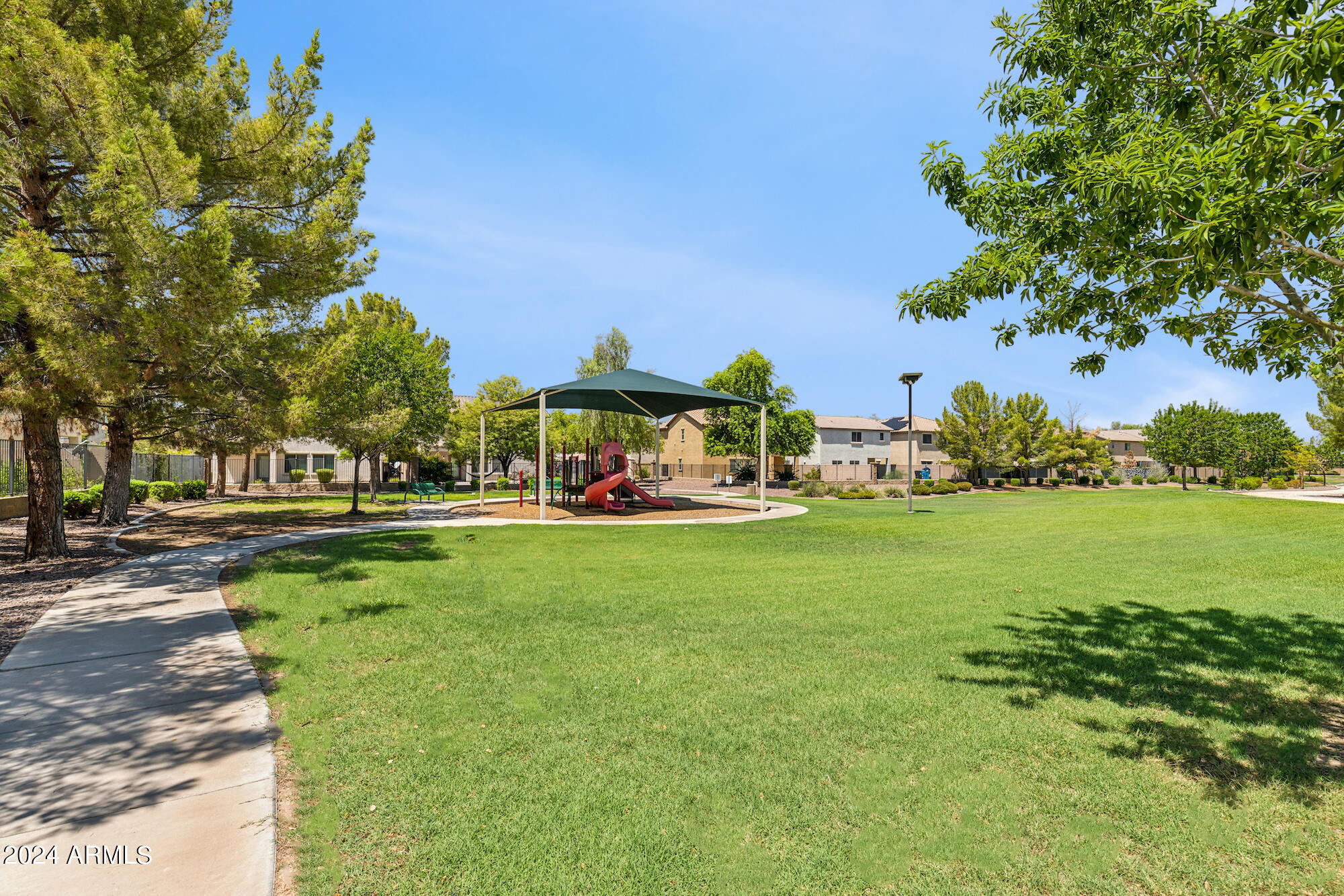 5754 W BETH Drive