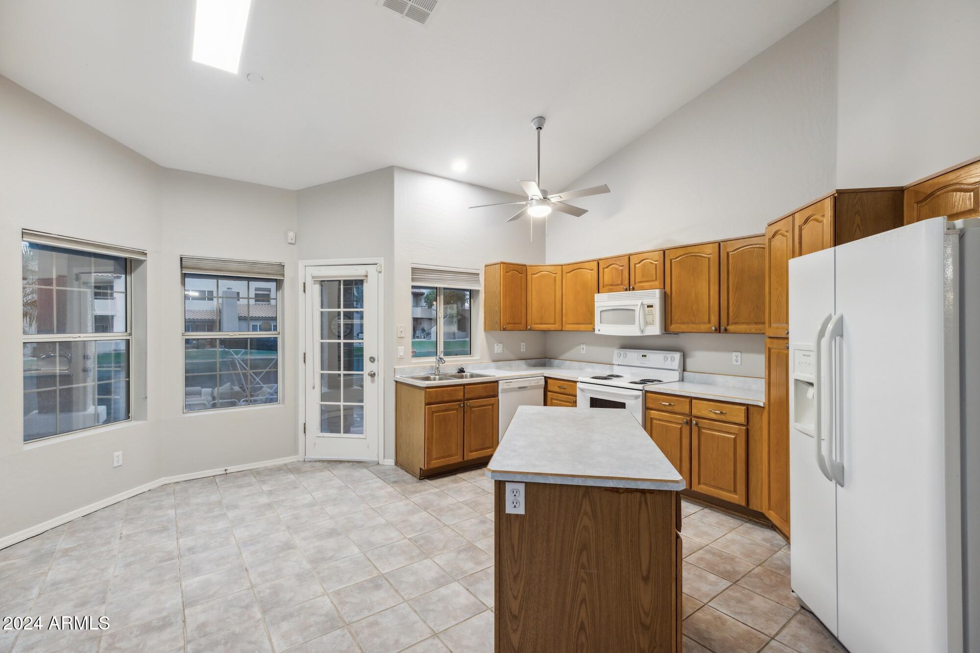 1333 W CLEAR SPRING Drive