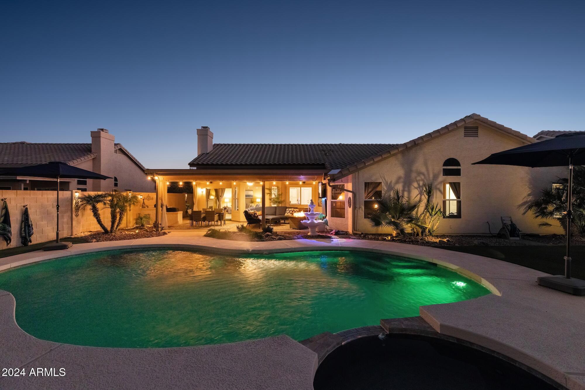 1320 W MUIRWOOD Drive