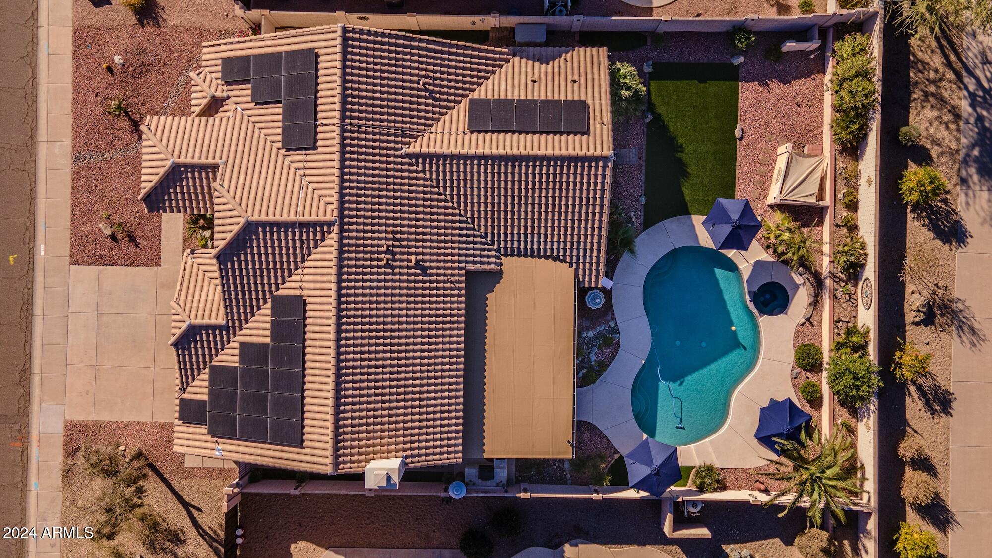 1320 W MUIRWOOD Drive