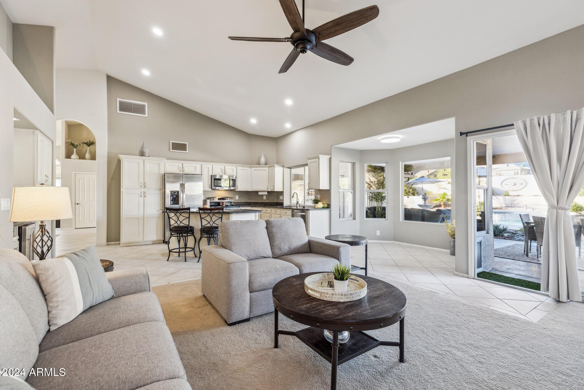 1320 W MUIRWOOD Drive