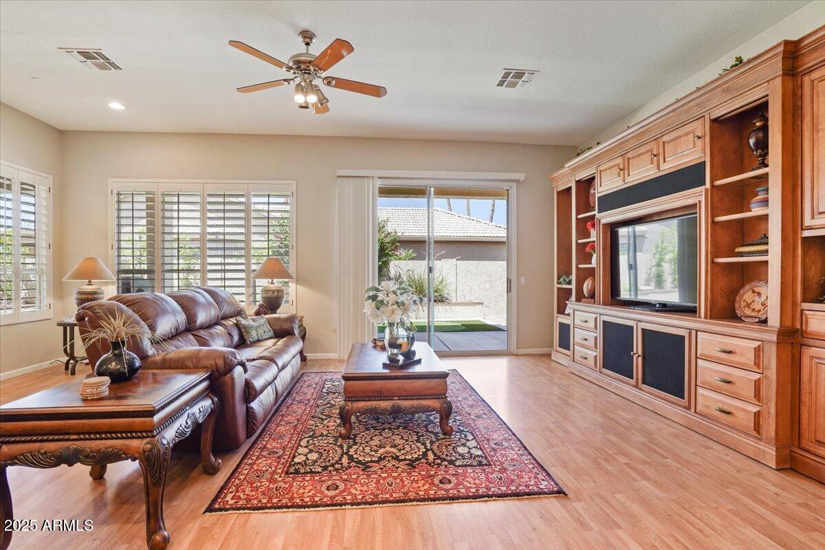 23702 S DESERT SANDS Drive