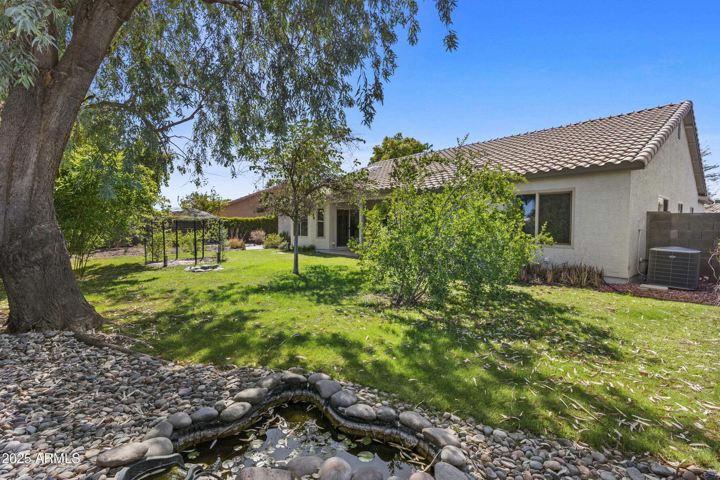 1135 W SEA FOG Drive