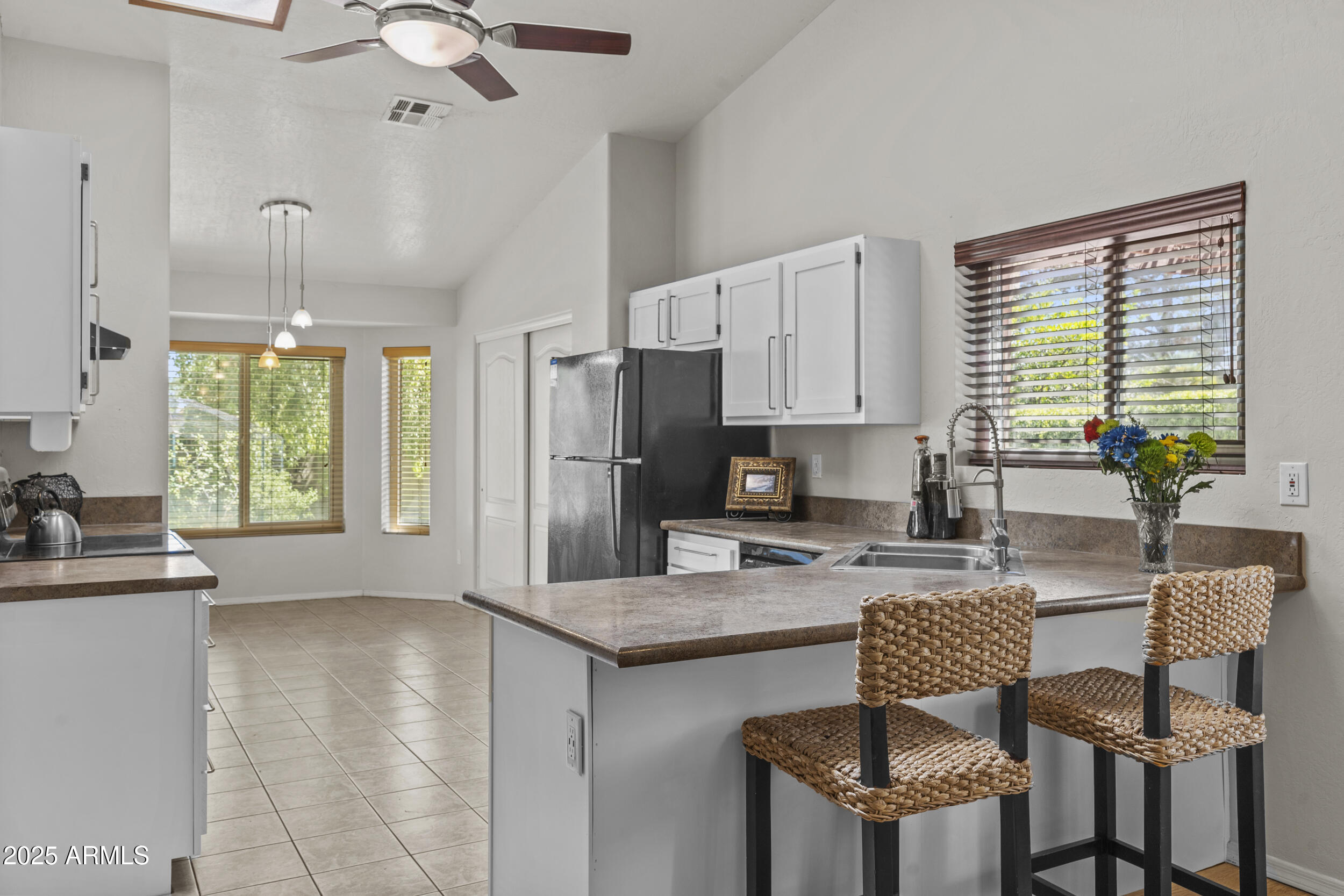 1135 W SEA FOG Drive